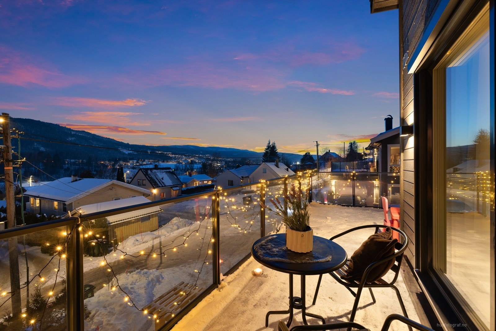 Fin utsikt utover Eikerbygdene. Galleribilde