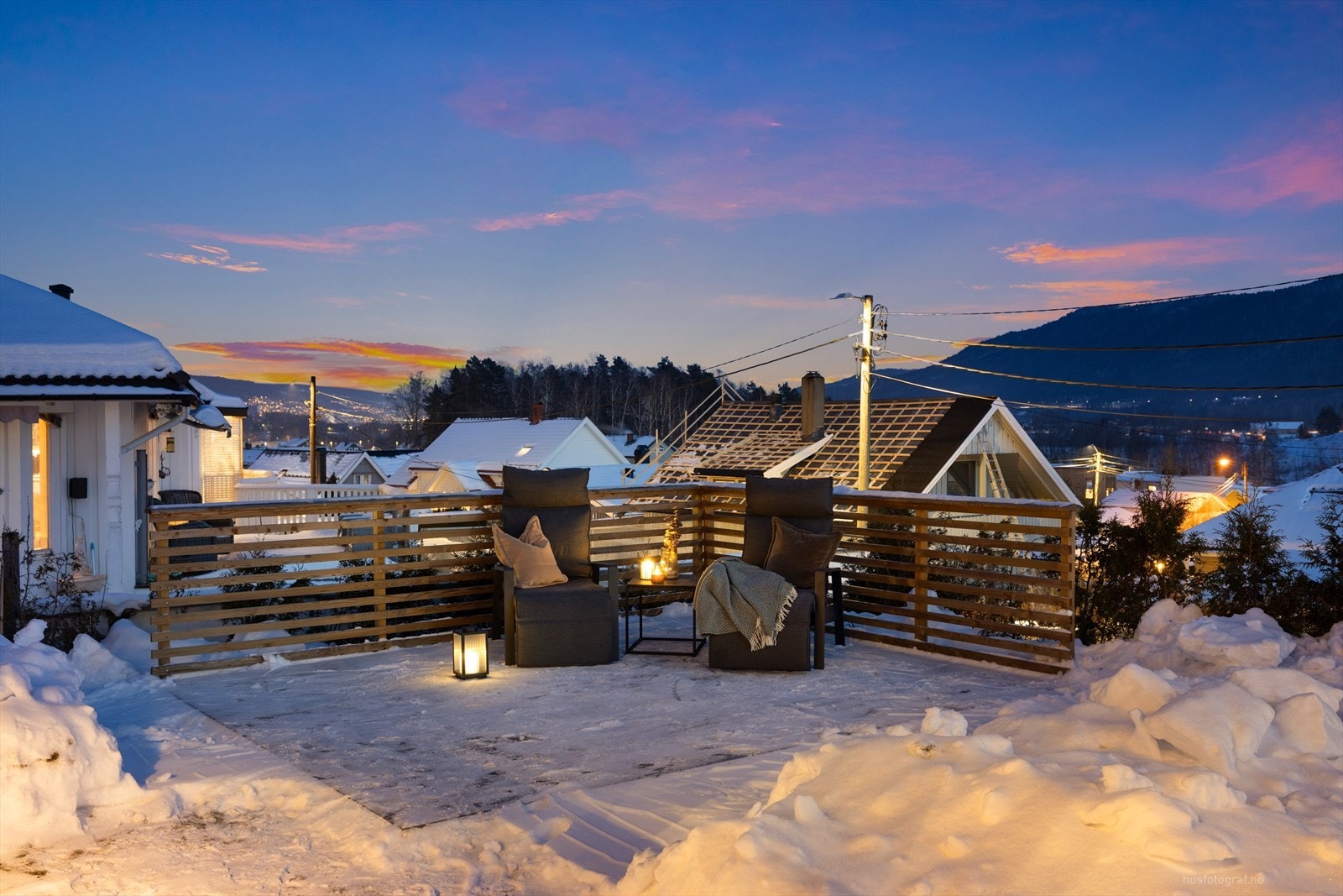 Nye terrassearealer utendørs. Galleribilde