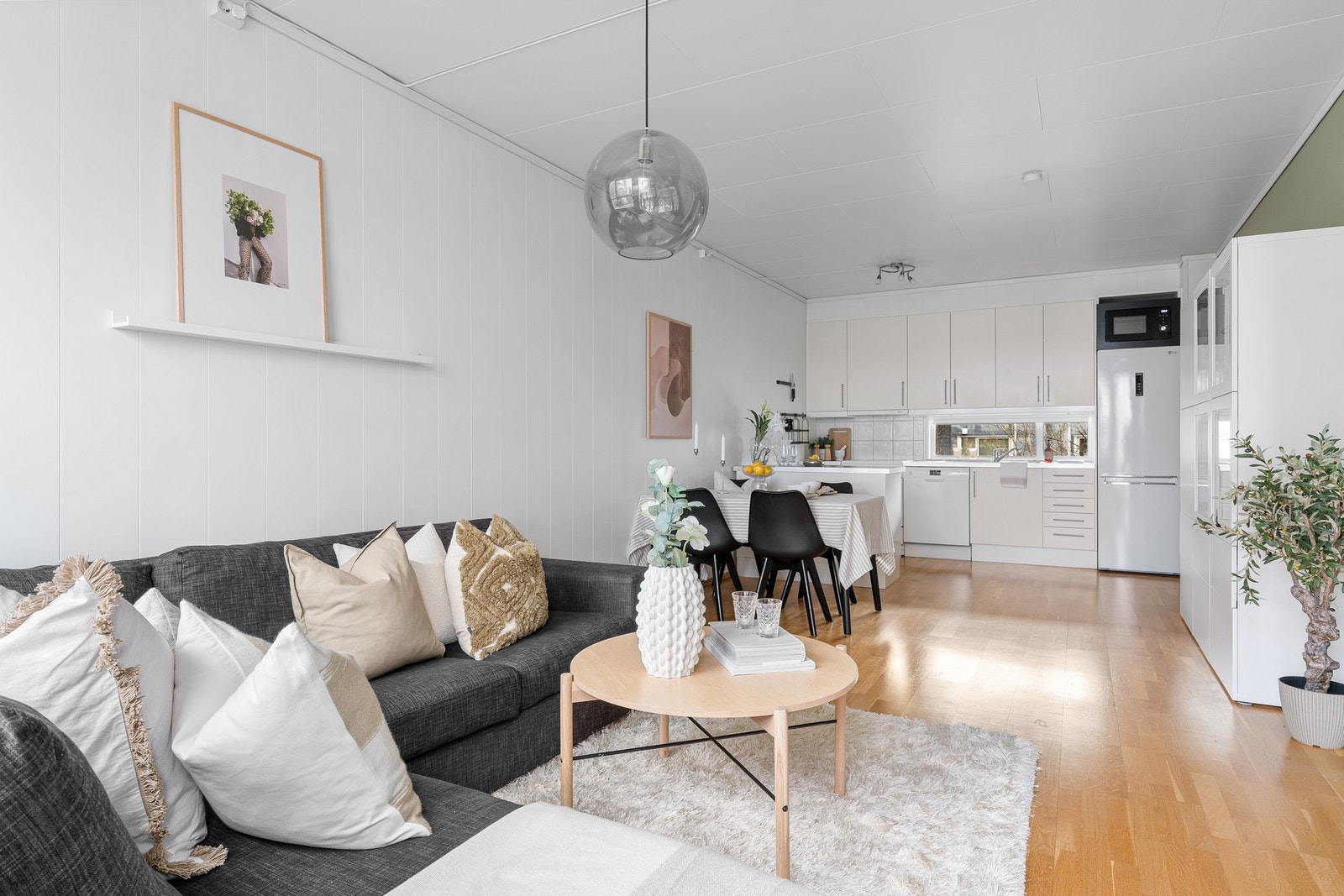 Velkommen til Kvernbakken 28 - Presenteres av Marius Time Vaaland v/PrivatMegleren Jæren. Galleribilde