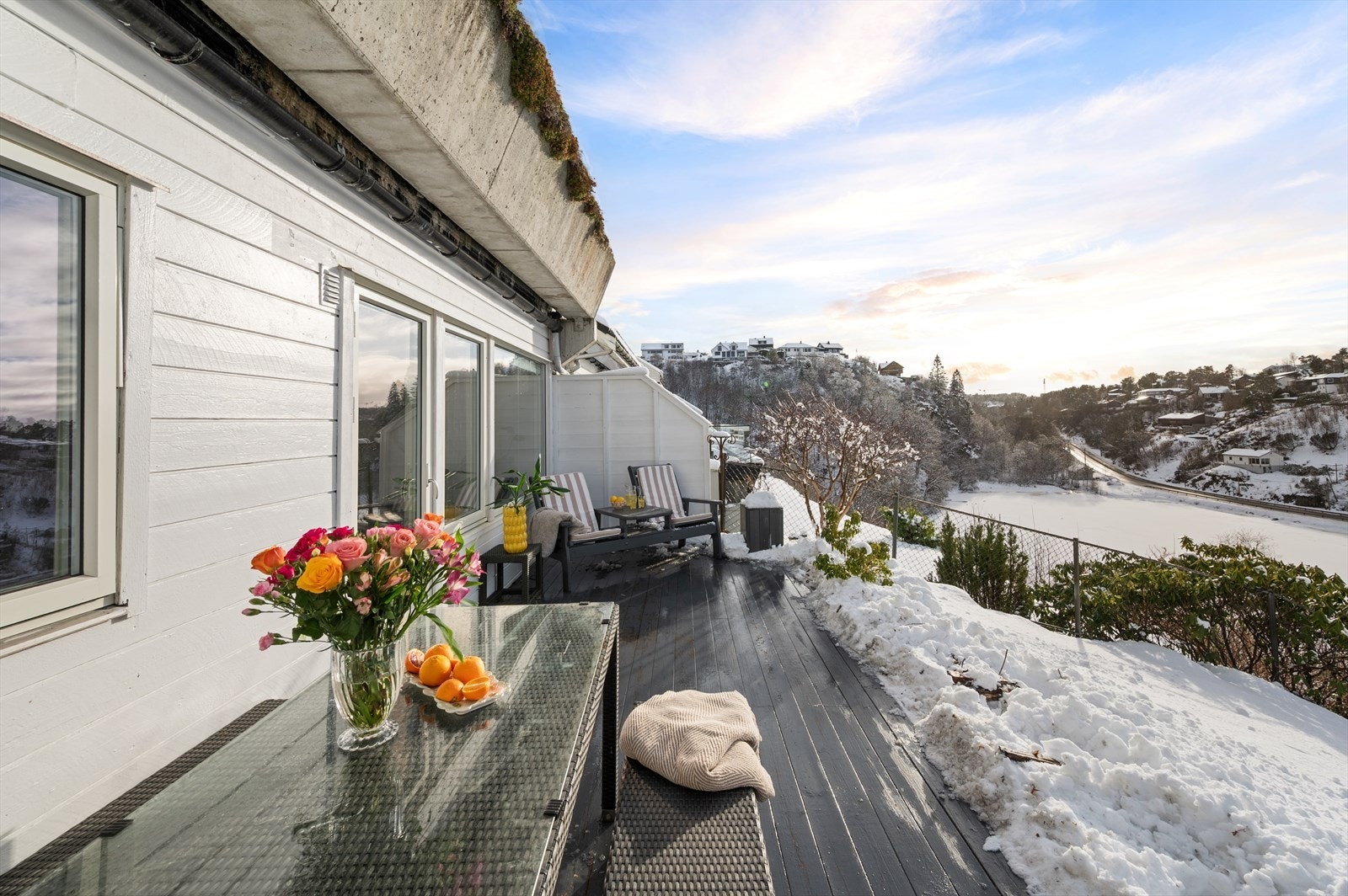 - Nye vinduer og altandør ble montert i 2024 (produsert i 2023) - Galleribilde