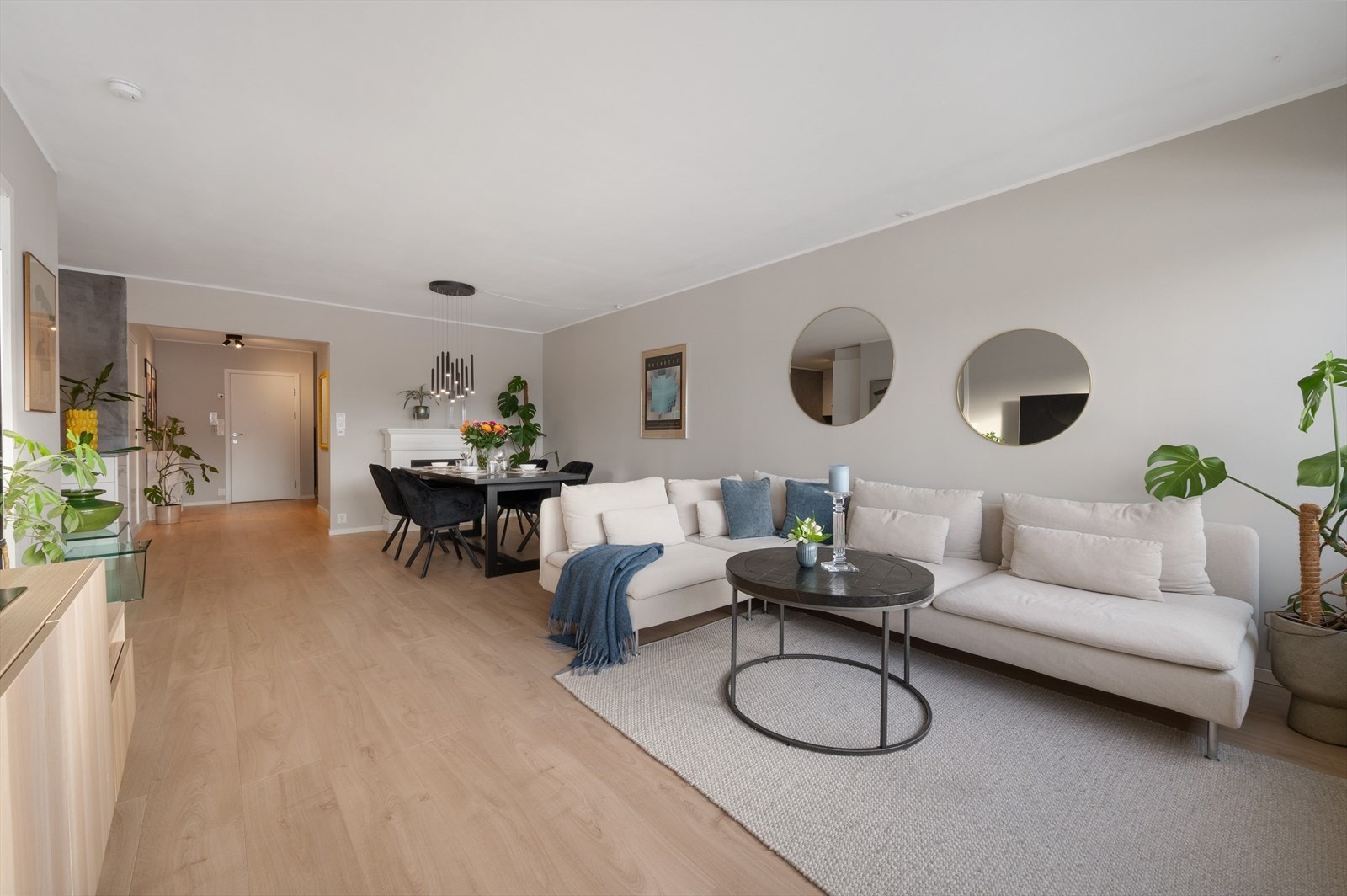 - Boligen har en åpen og praktisk planløsning - Galleribilde