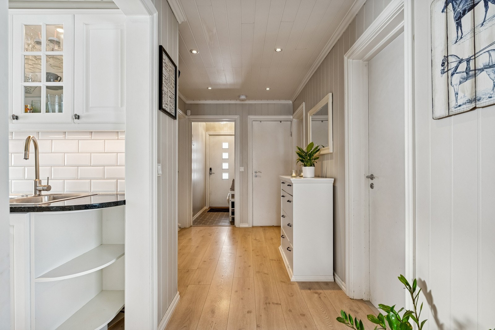 Vi tar turen til kjøkkenet! Galleribilde