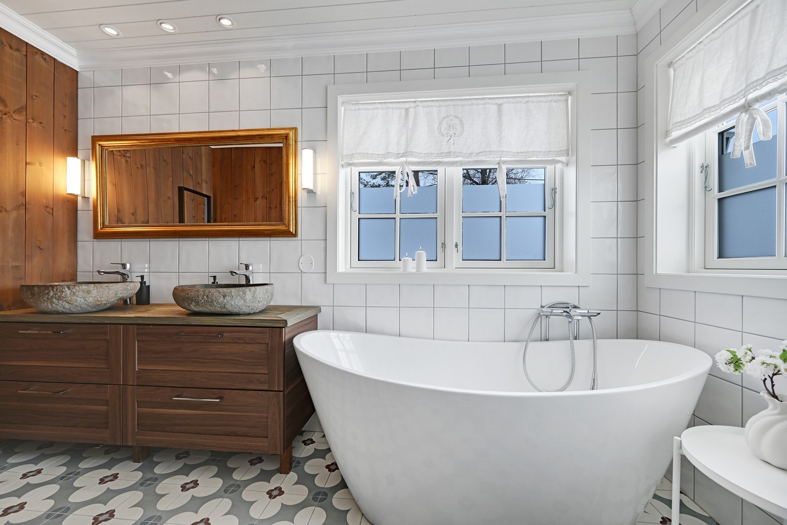 Etter en skitur eller en rusletur i de flotte turområdene på Skoppum er det fint å kunne ta seg et varmt bad Galleribilde