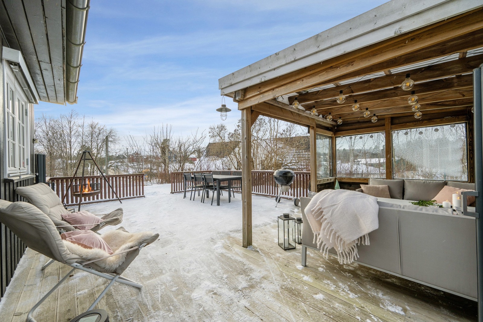 Deilig uteplass som kan benyttes året rundt Galleribilde