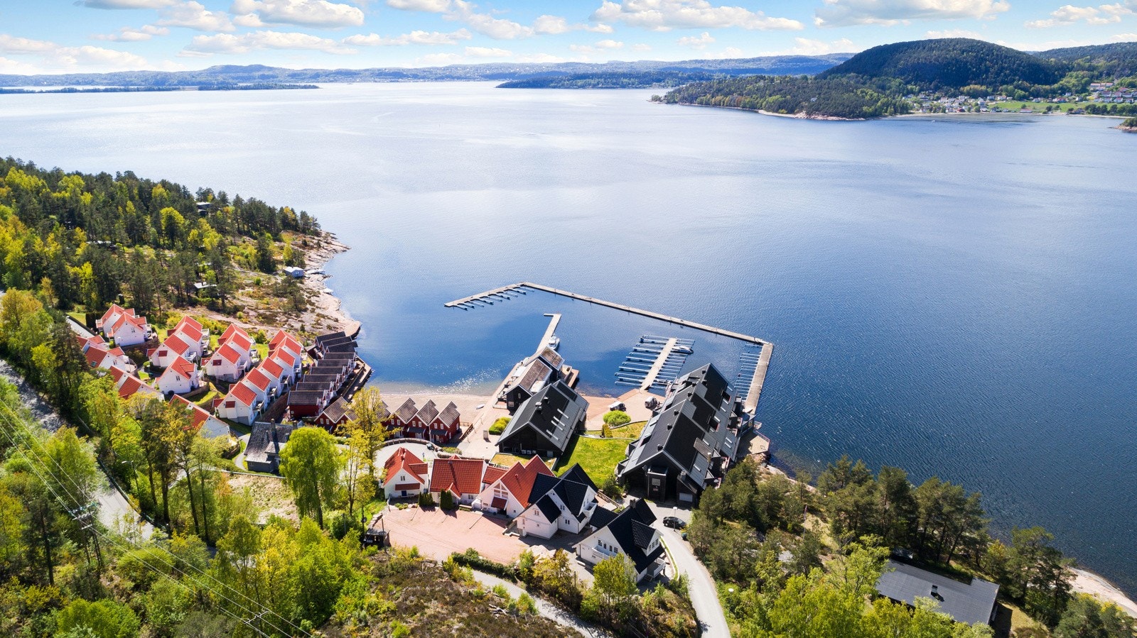 Holmsbu Resort byr på et mangfold av aktiviter og fasiliteter for hele familien. Galleribilde
