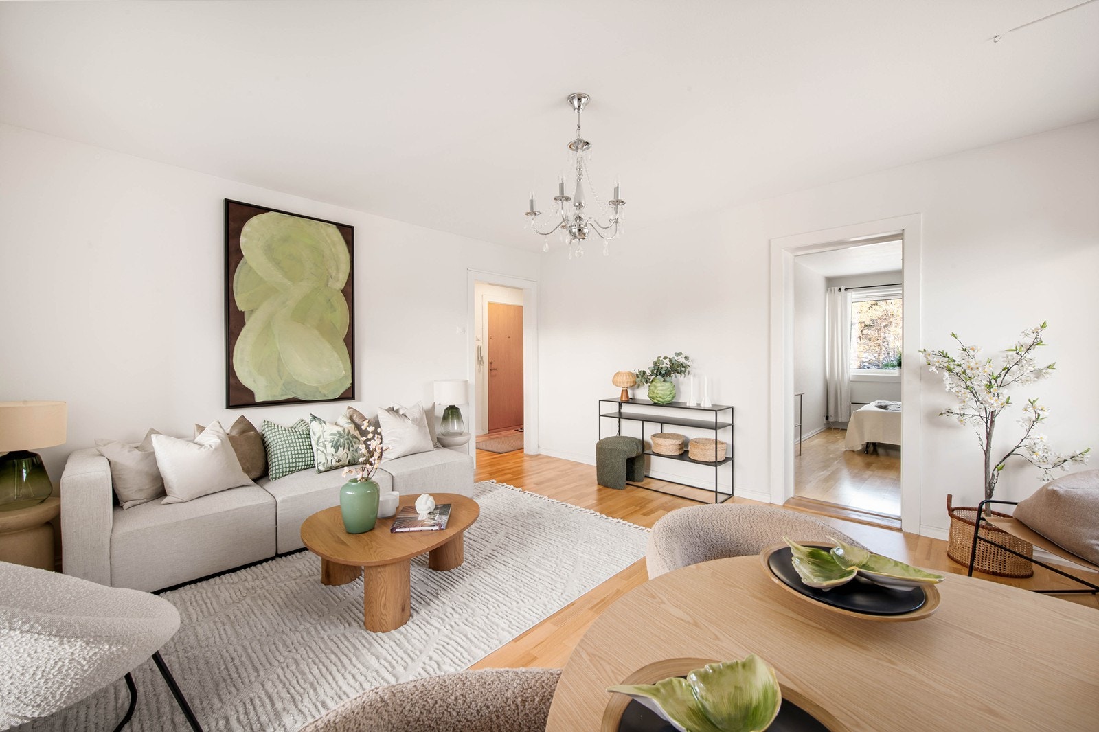 Leiligheten har en god og arealeffektiv planløsning med god intern beliggenhet i borettslaget Galleribilde