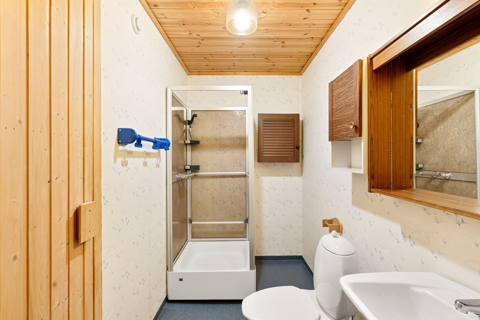 Bad i kjelleren. Galleribilde