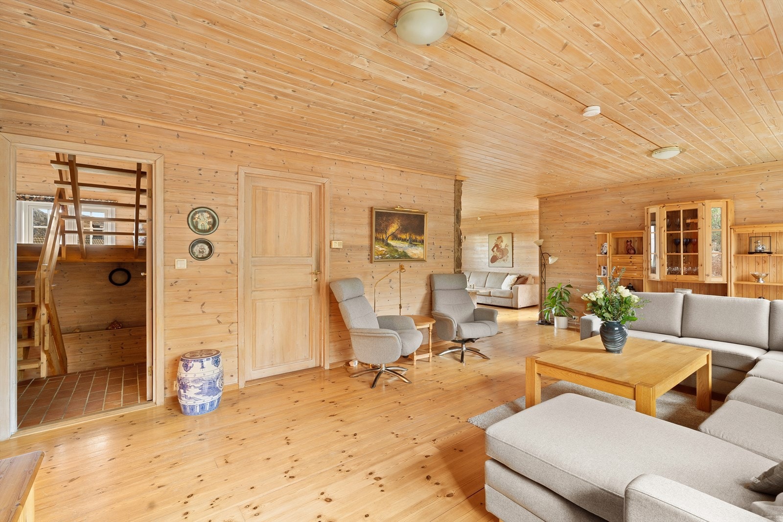 Velkommen inn i husets hjerte, stua! Galleribilde