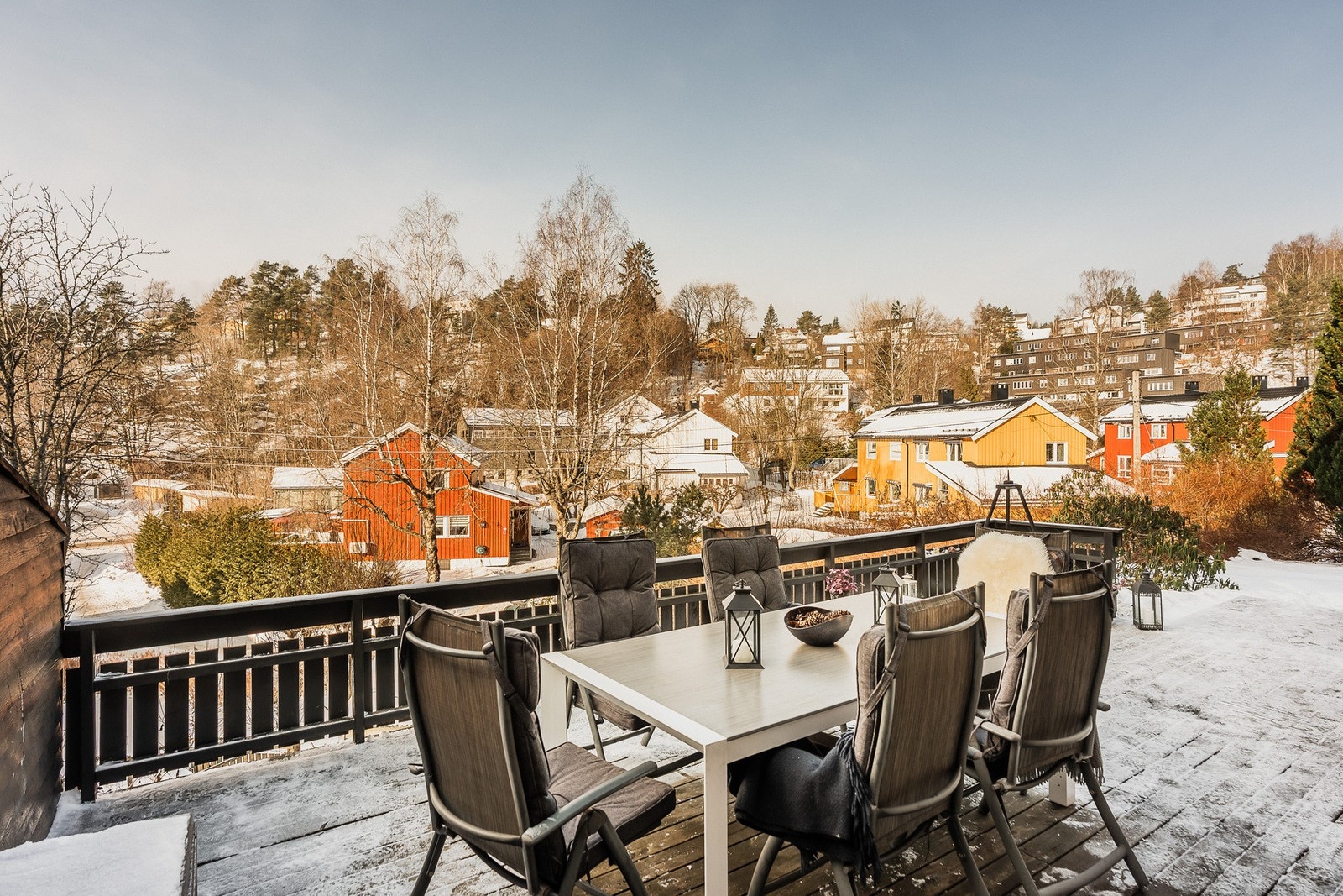 Et familievennlig enderekkehus med 40 m² terrasse Galleribilde