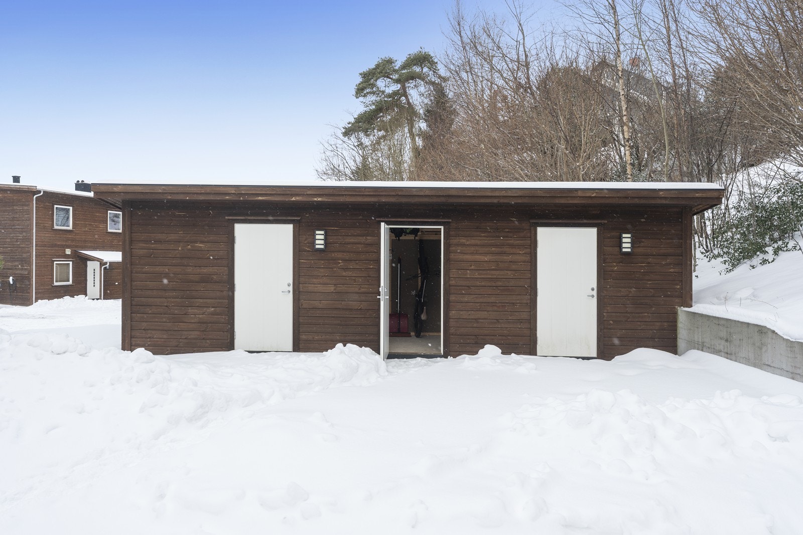 Boden med åpen dør tilhører leiligheten Galleribilde