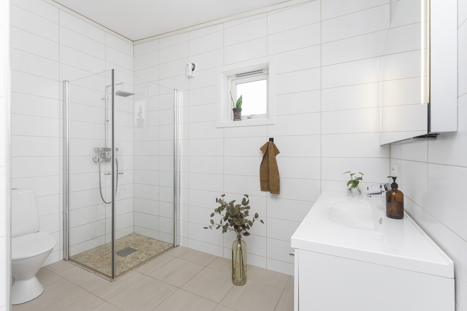 Stort bad/vaskerom Galleribilde