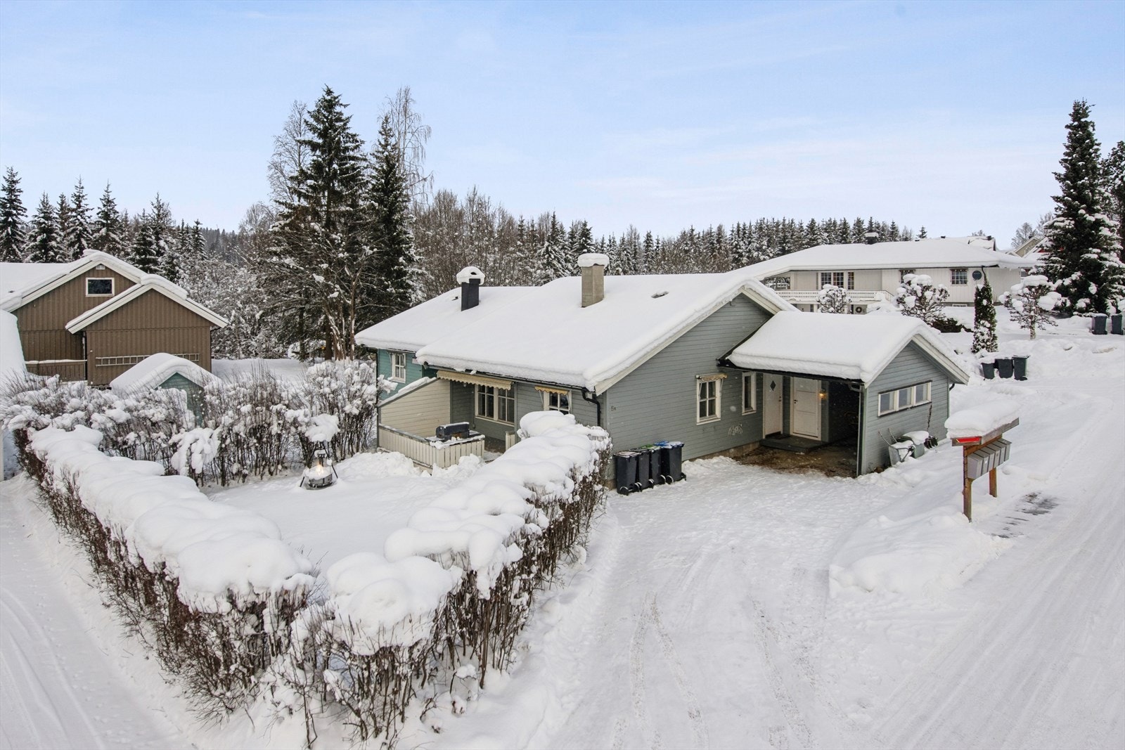 Anders Bjugstad i Eiendomsmegler1 ønsker deg velkommen til visning i Melbyvegen 5A! Galleribilde