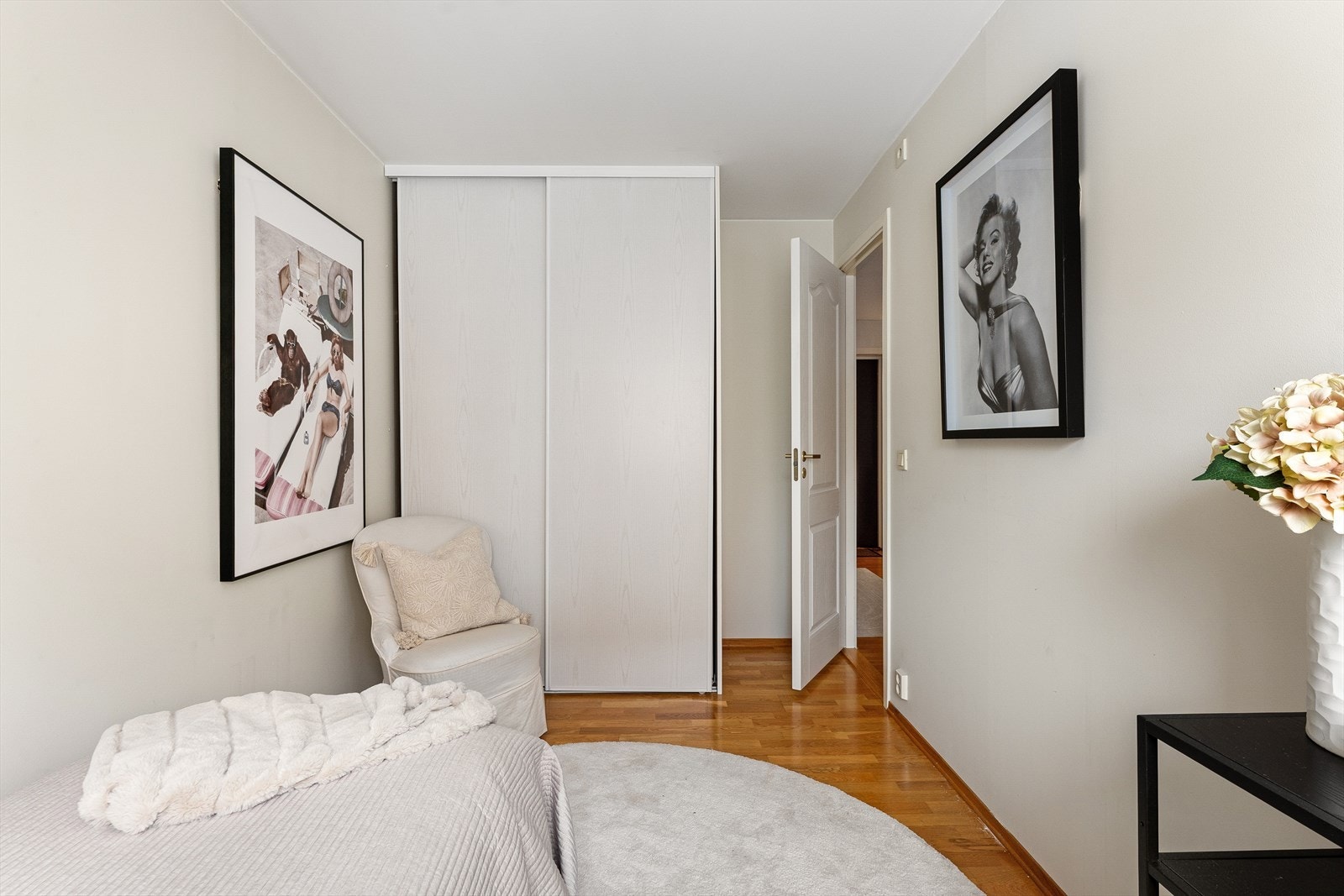 Fra soverom nr. 2 Galleribilde