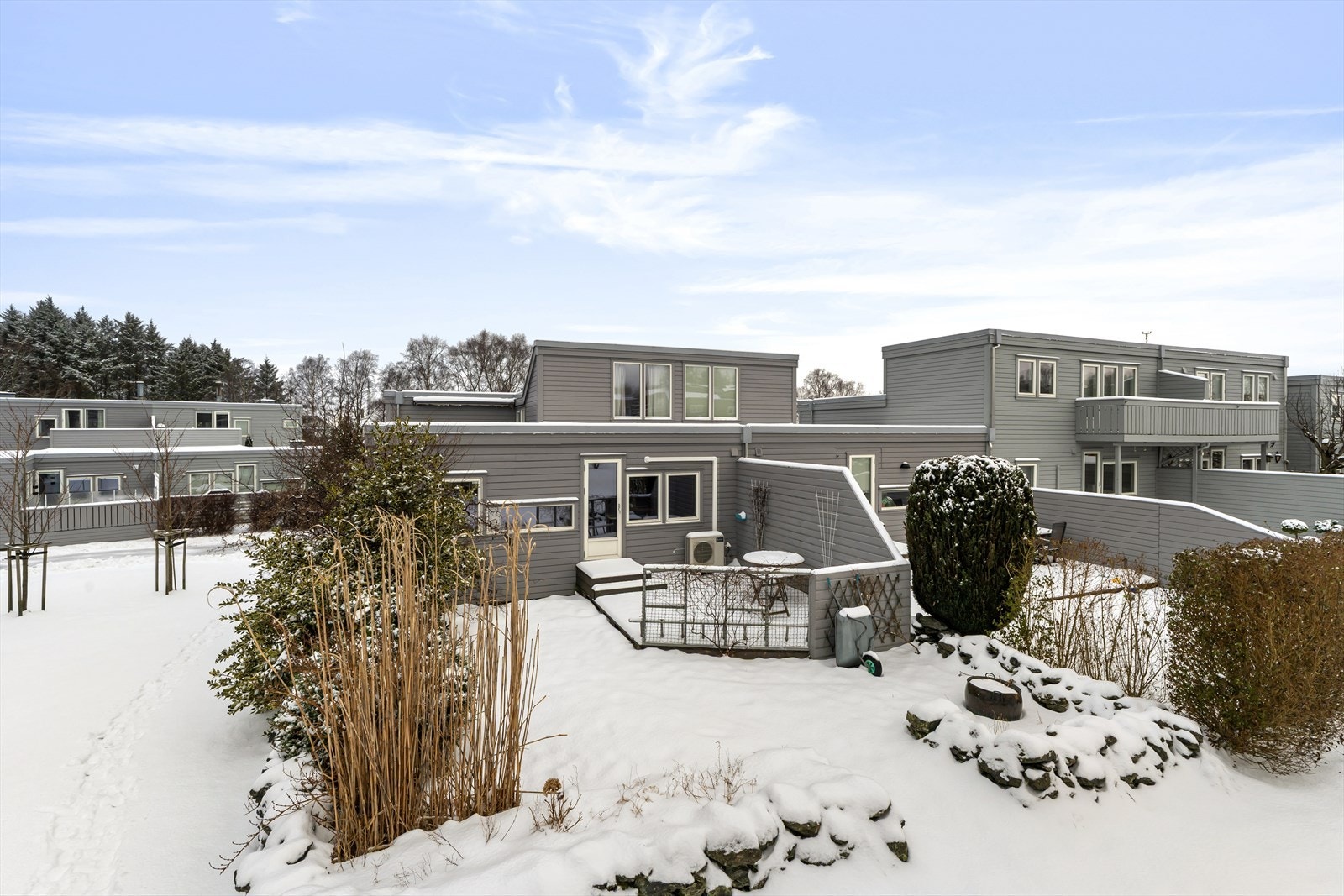 EiendomsMegler 1 v/Sindre Kjøll Kristensen presenter Springarstien 33! Galleribilde