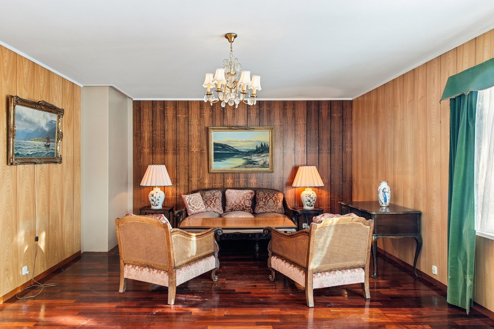 Stue 1. etasje. Galleribilde