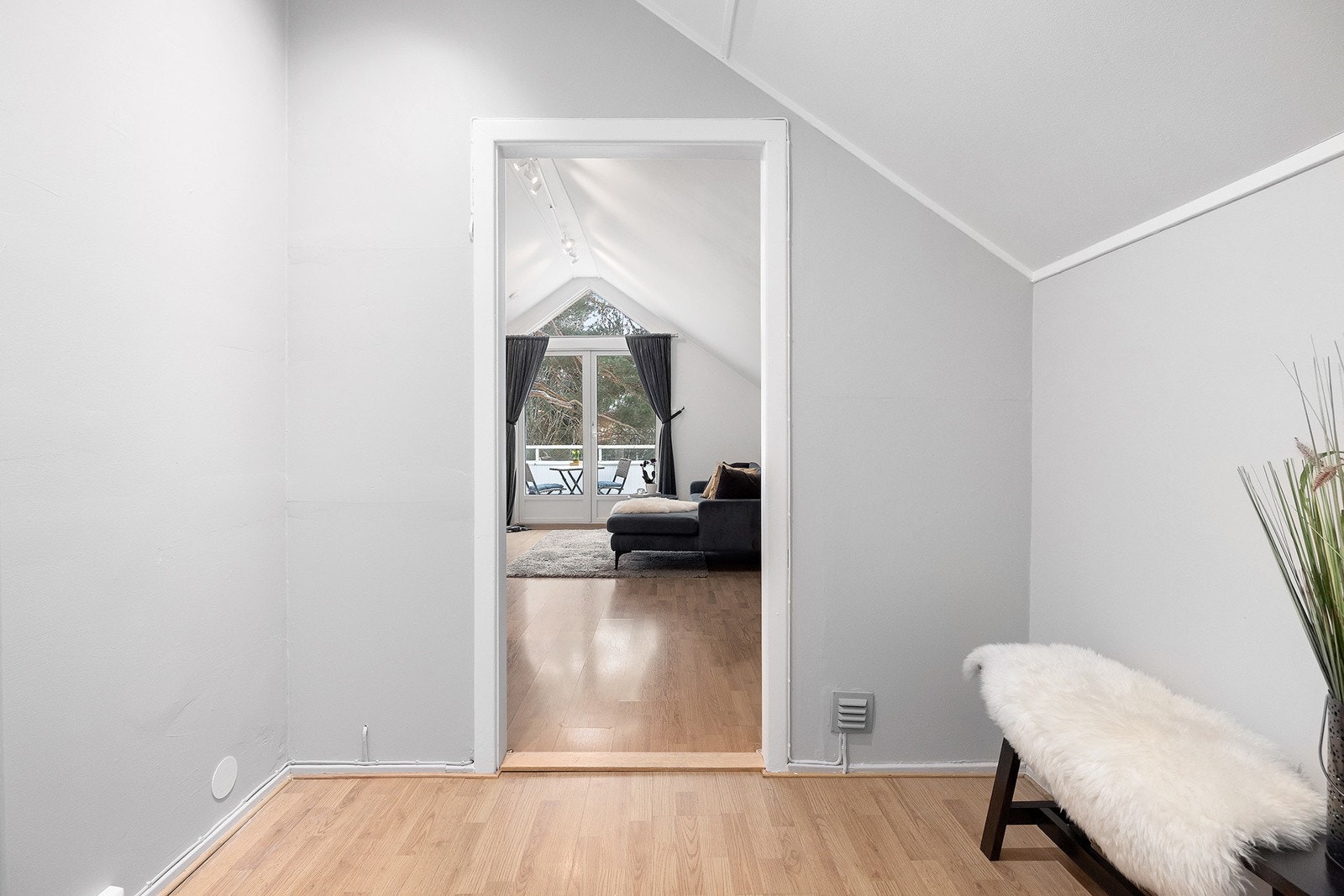 Plass til kjøleskap til venstre Galleribilde