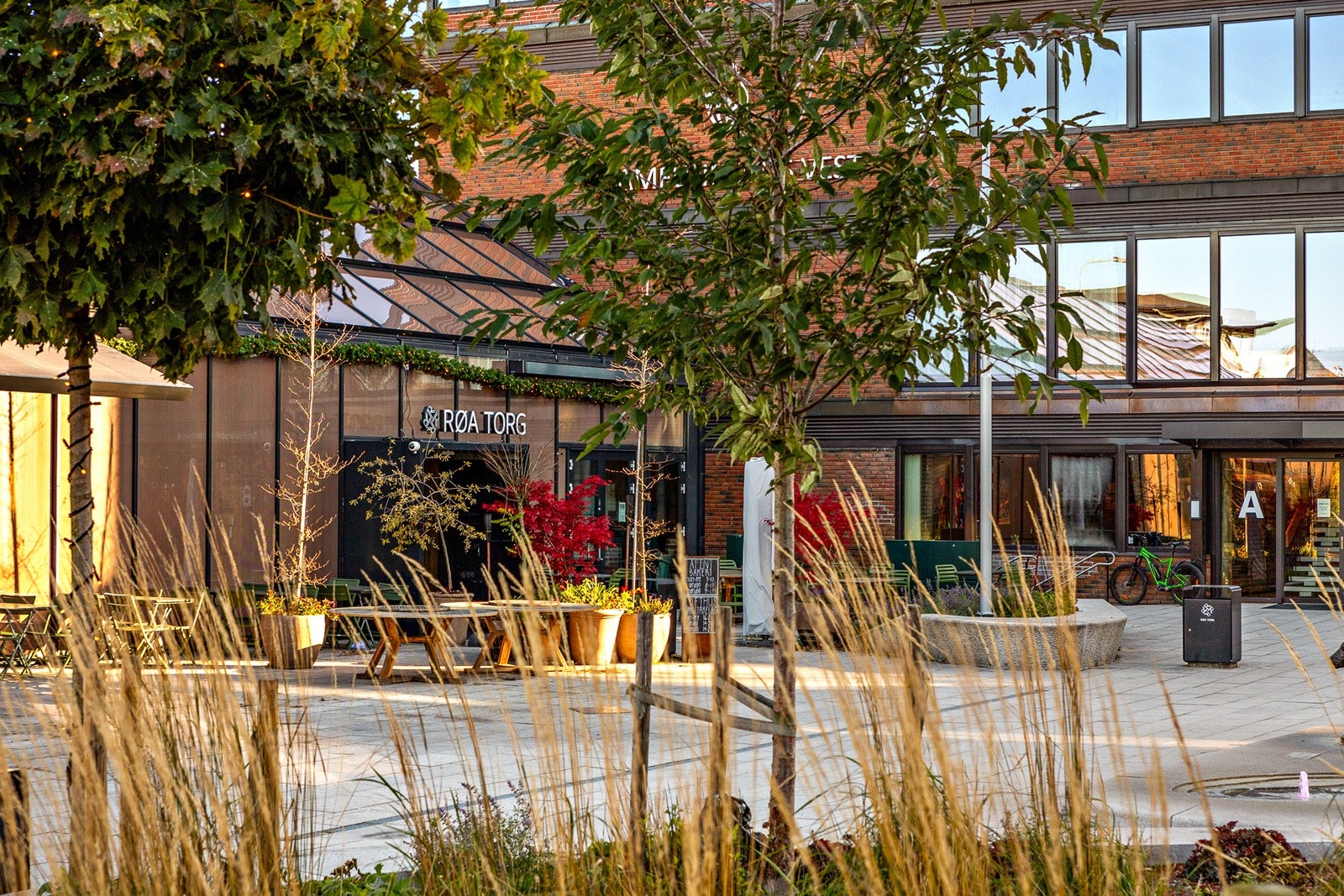 Røa Torg Galleribilde