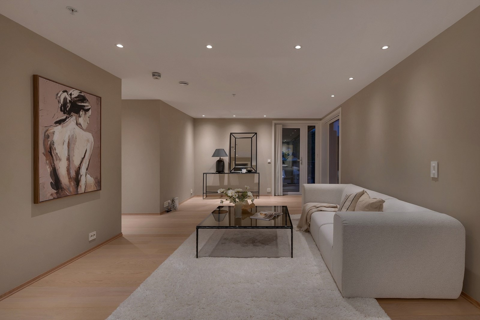 Strøken, romslig og gjennomgående 3-roms leilighet i 2.etasje med attraktiv beliggenhet på Grim Galleribilde