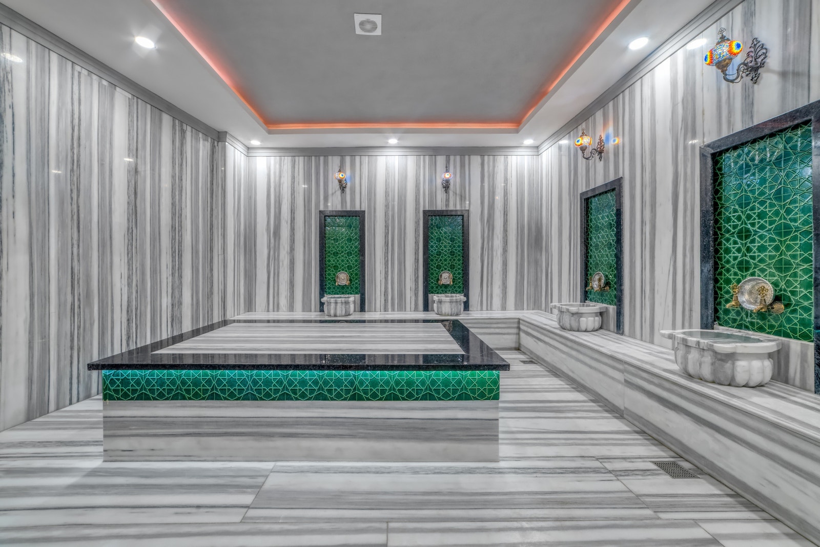 Turkish Bath - Hamam Galleribilde