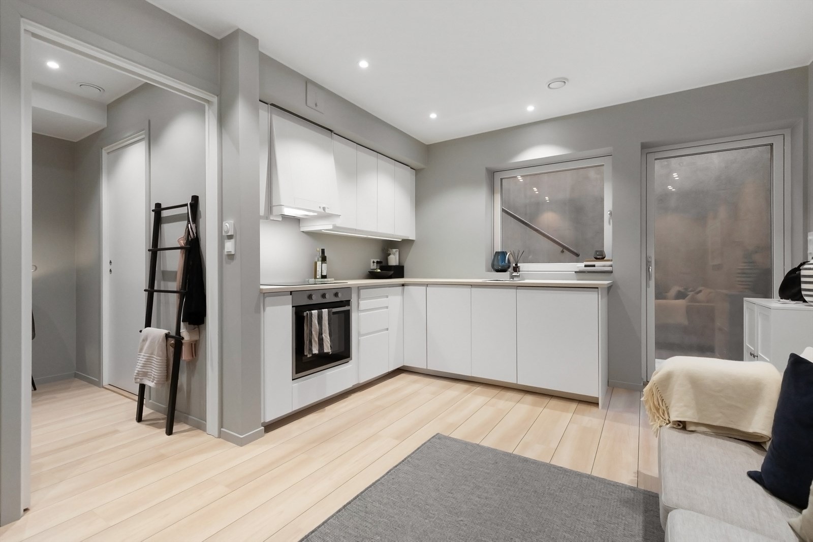 Egen hybeldel i kjeller. Galleribilde