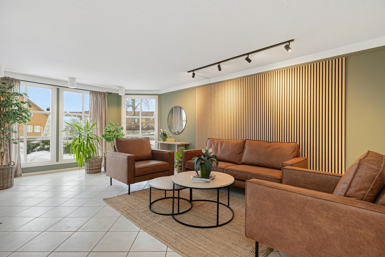 Sofagruppe i entré Galleribilde