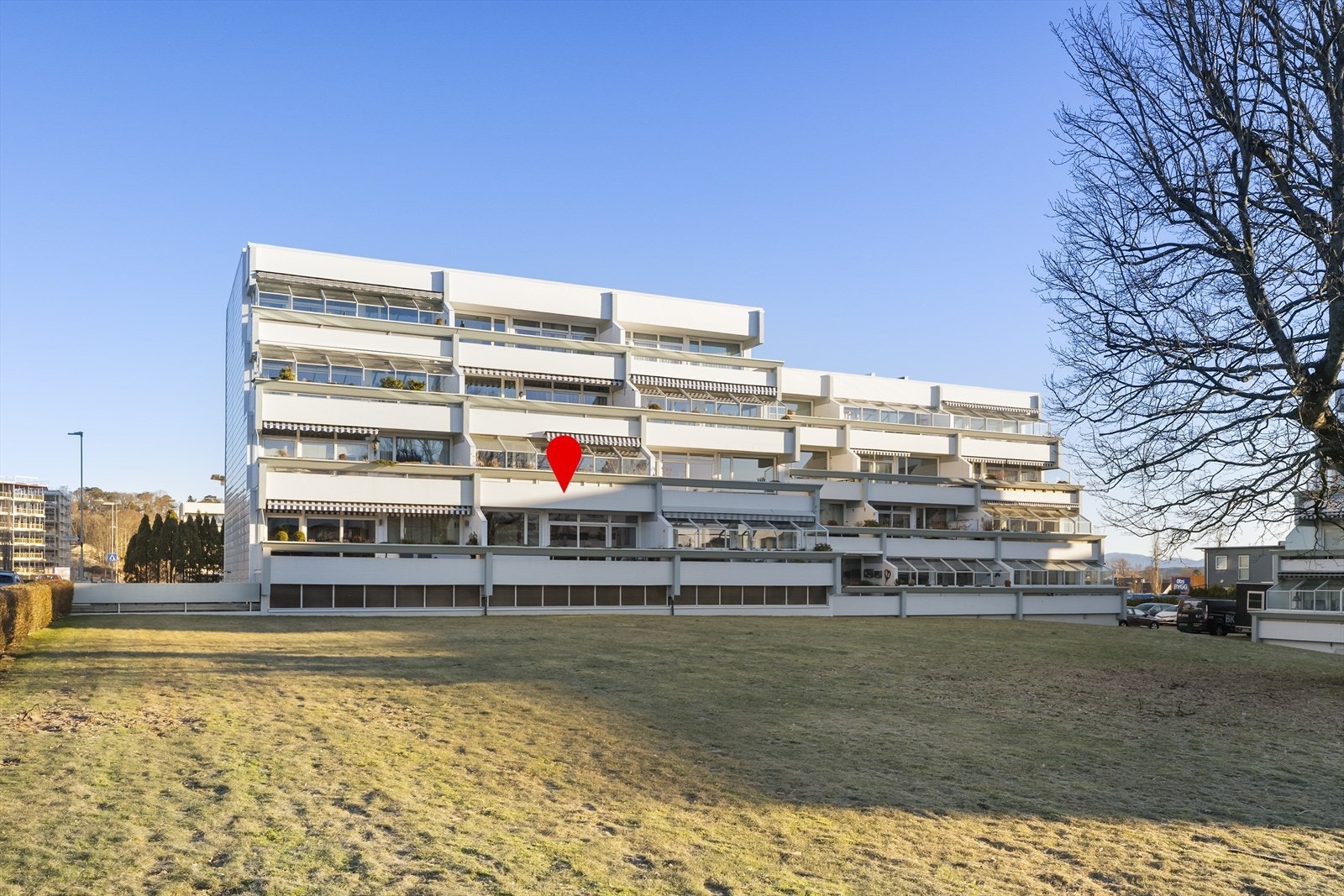 Fasader. Under renovering pt. med forbedret isolering Galleribilde