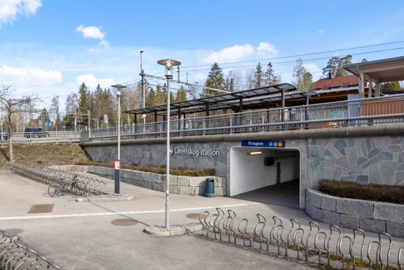 Lørenskog stasjon ligger i gåavstand fra boligen Galleribilde