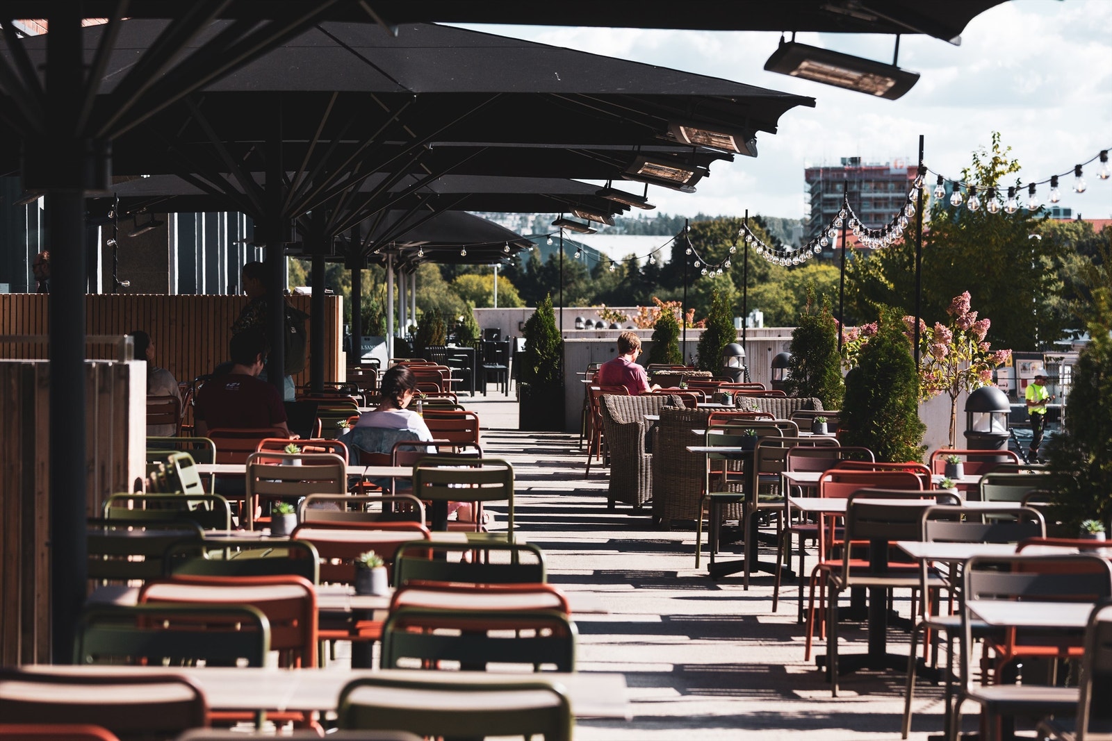 Vinslottet har flere serveringssteder og uteserveringer hvor du kan nyte solen i de varme månedene. Galleribilde