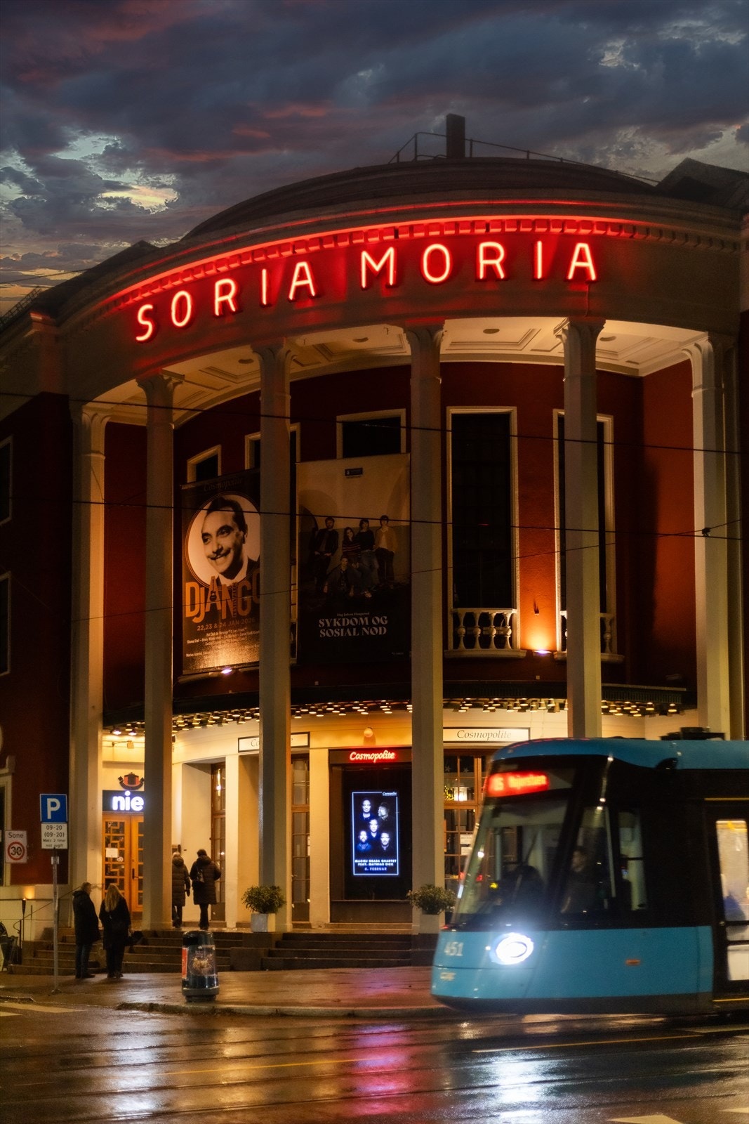 Ta turen til Kulturslottet Soria Moria - her tilbys standup, quizkvelder, show og mer! Galleribilde