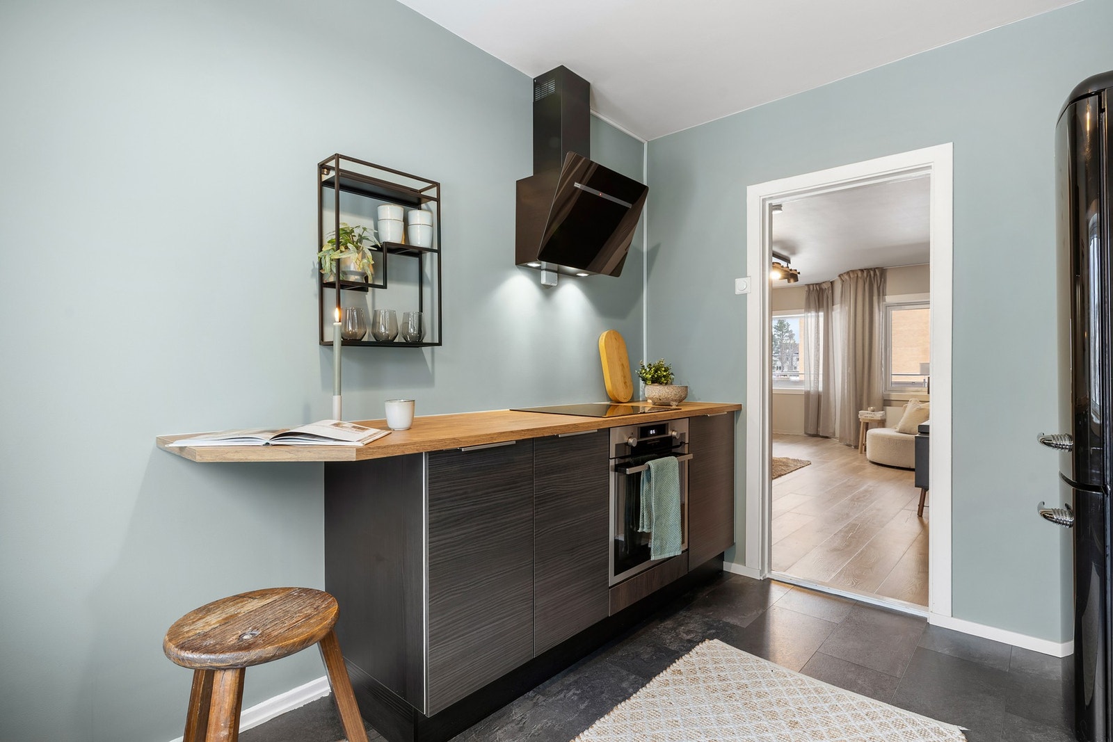 Overflater og innredningen på kjøkkenet har fått tilstandsgrad 0 av takstmann. Galleribilde