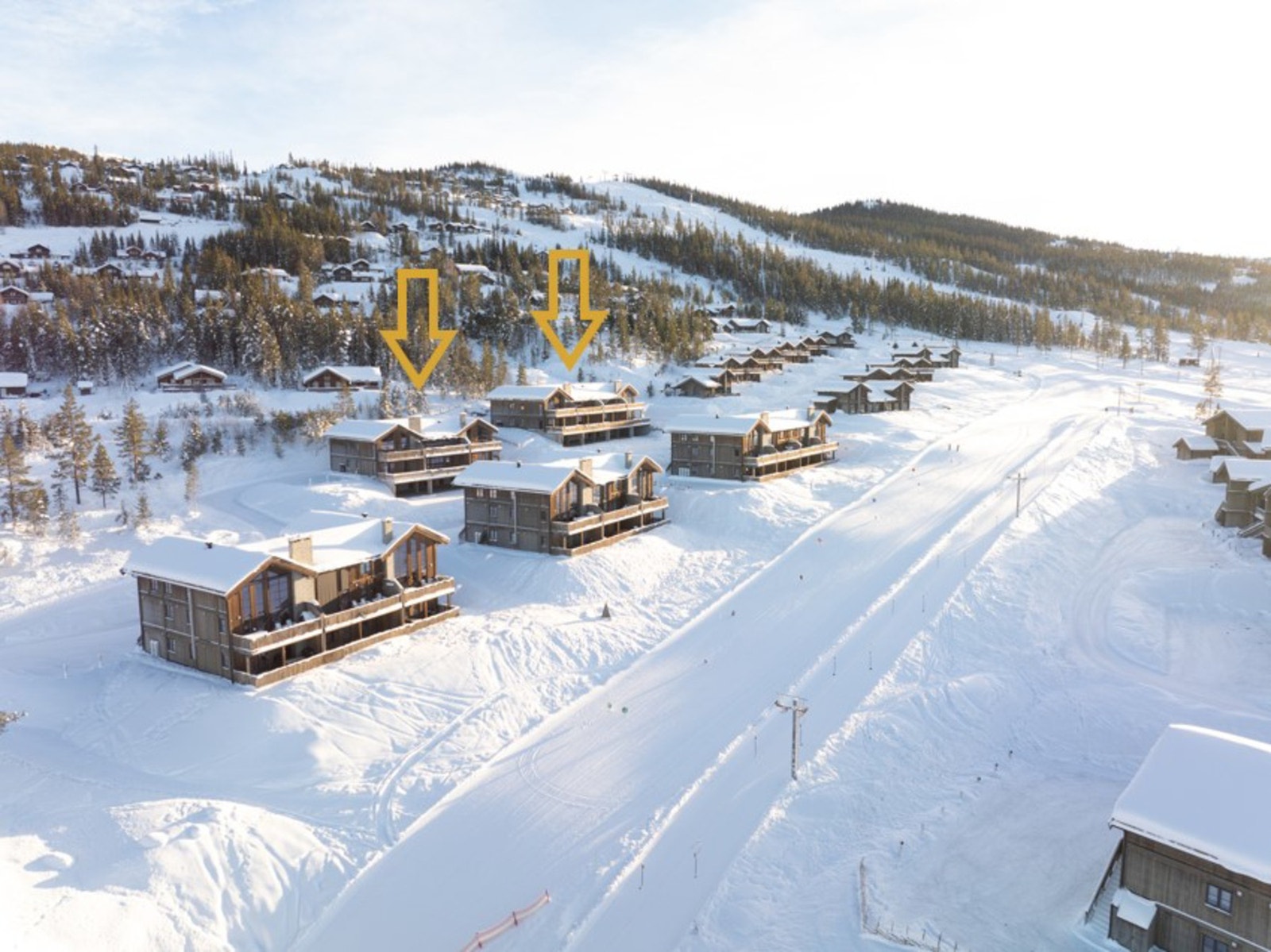 Kvartsvegen ligger ideelt plassert ved tilbringerløypa som har blitt en meget populær barnebakke for de aller minste som ønsker å stå alpint. Galleribilde