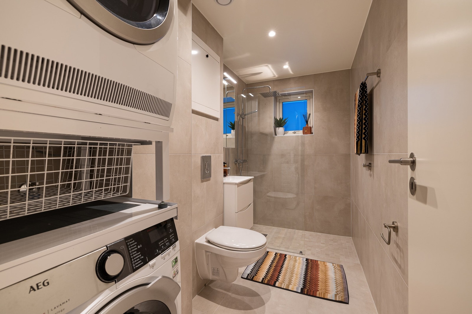 Baderommet ble renovert i 2025 i regi av borettslaget. Galleribilde