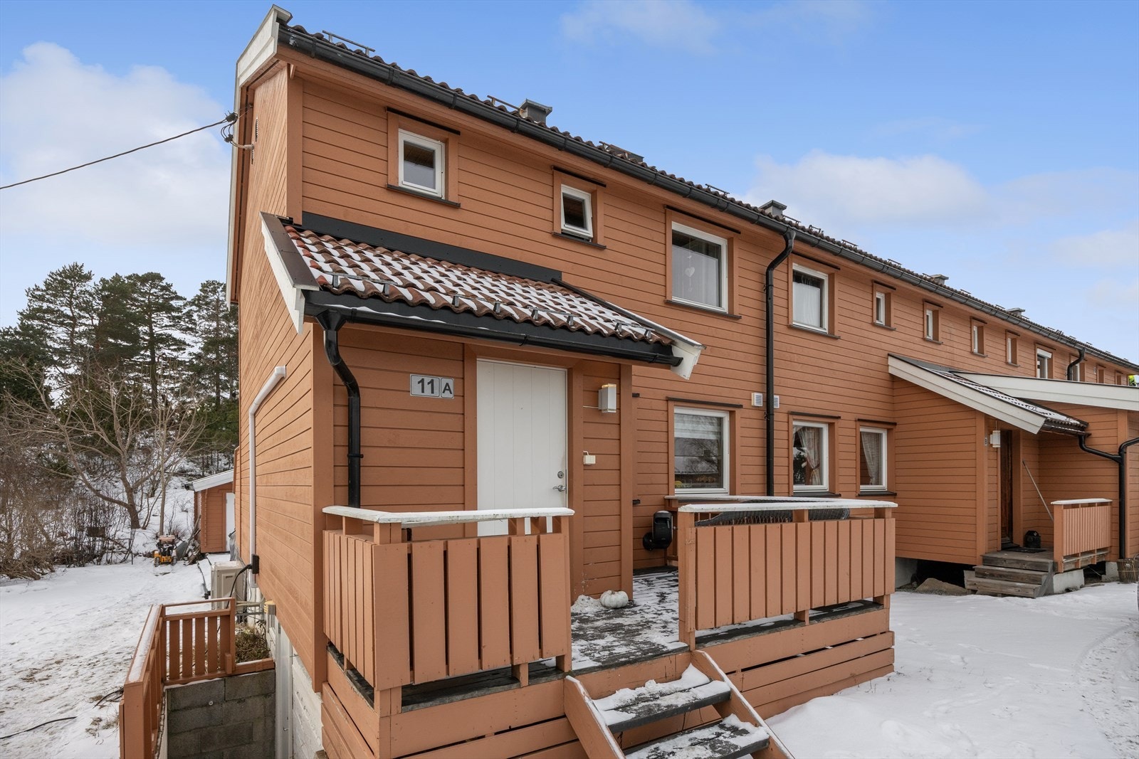 Ditt nye hjem ligger praktisk til på enden av rekken og inngår i et sameie bestående av totalt 44 seksjoner. Galleribilde