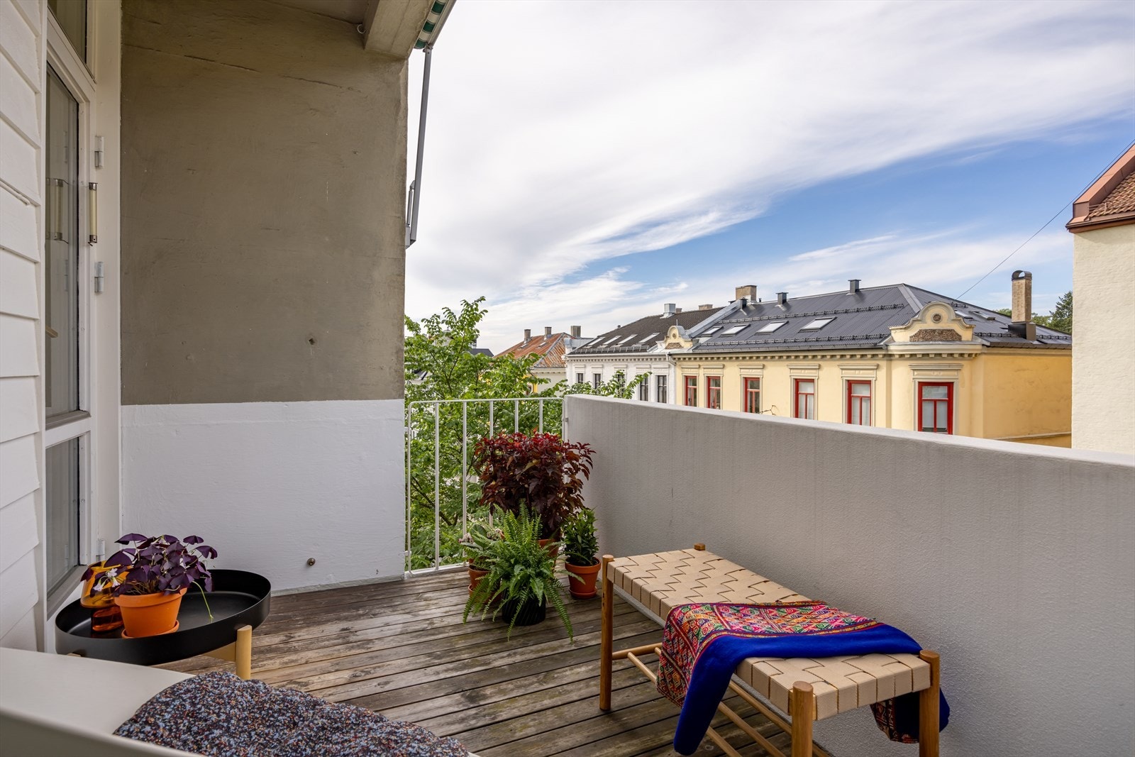 Balkongen fra sommerhalvåret Galleribilde