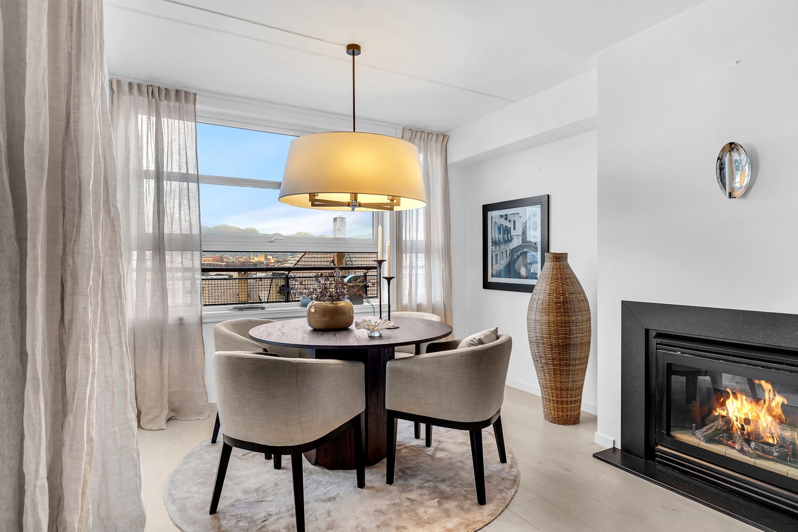 Spisestue med installert gasspeis Galleribilde