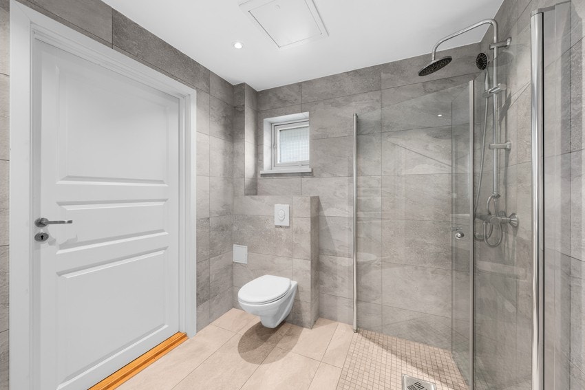 Baderommet har gulvvarme. Galleribilde