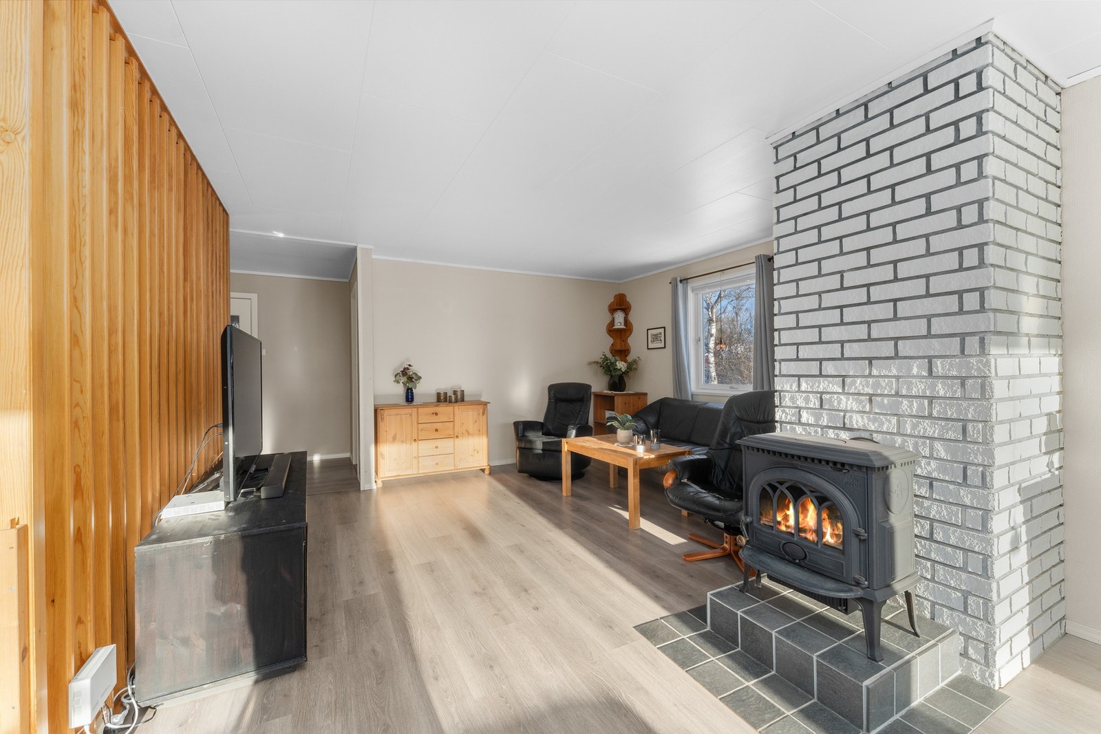 Koselig vedfyring Galleribilde