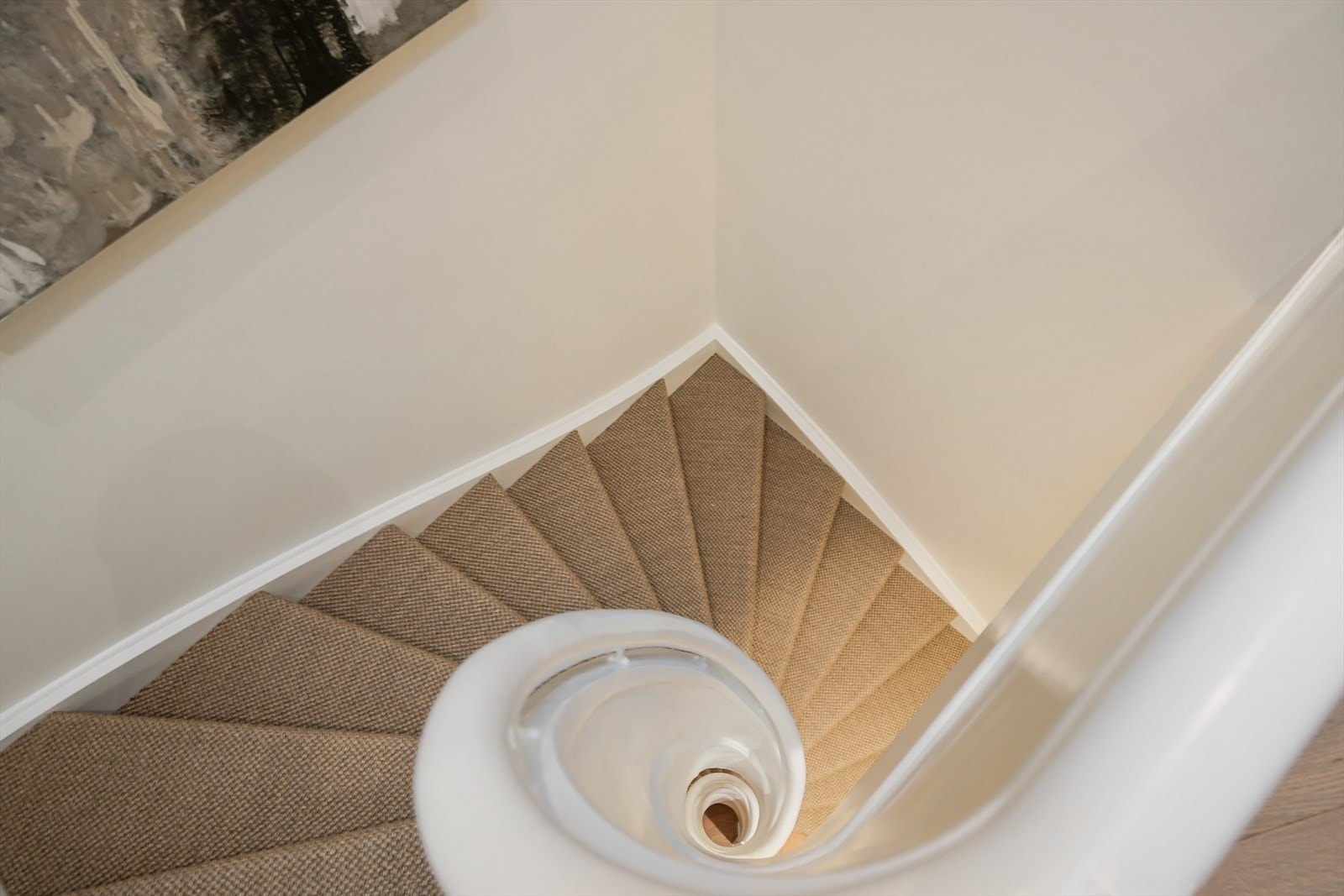 Pent teppe i trappen - Solid håndverksmessig arbeid Galleribilde