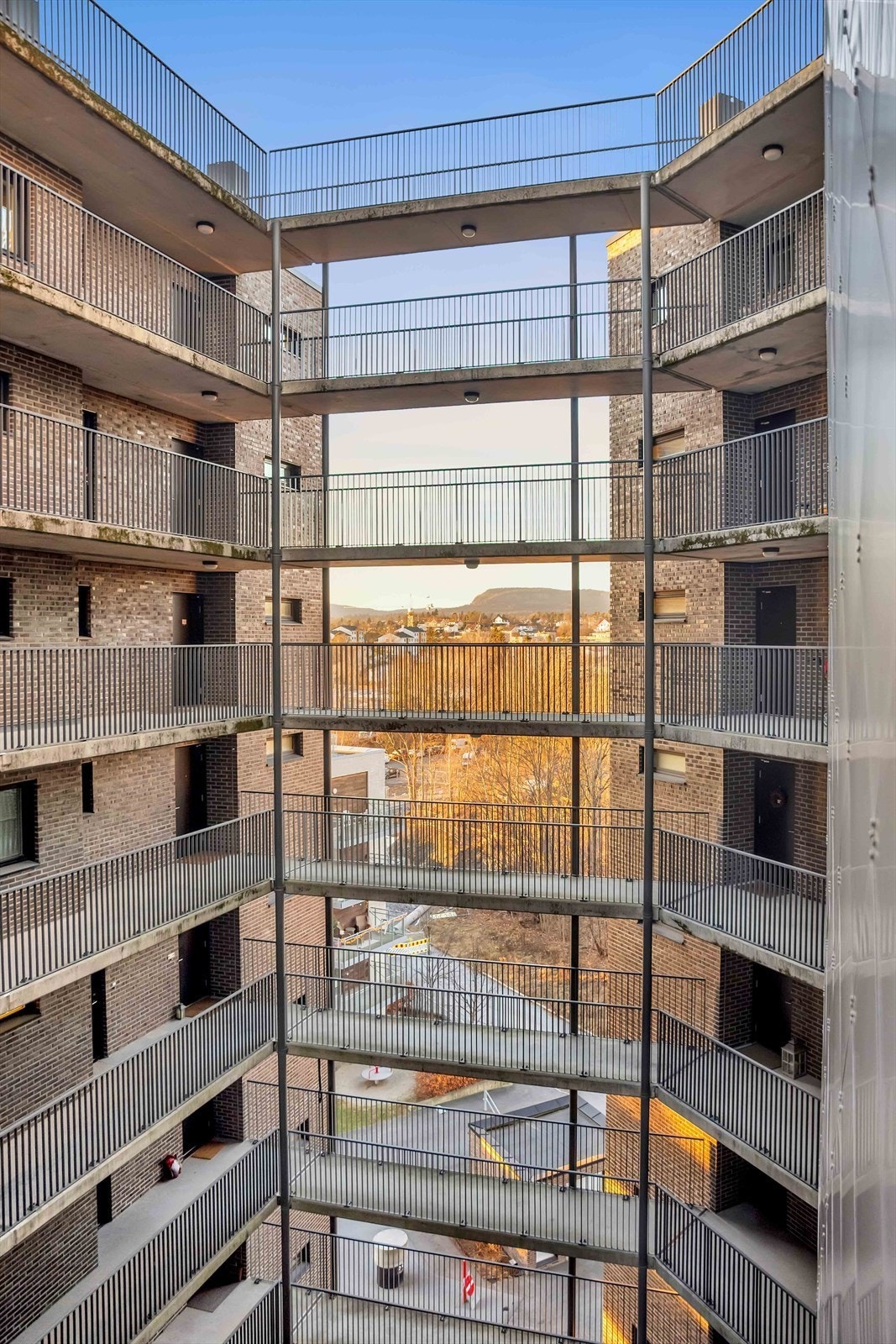 Adkomst via svalgang Galleribilde