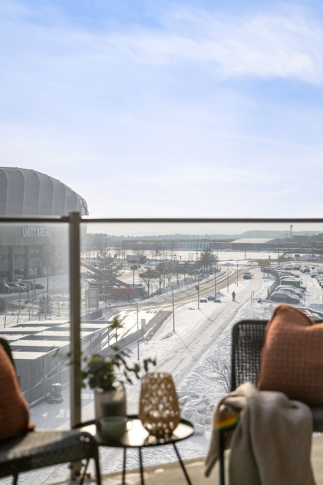 Balkongen har både utsikt og gode solforhold Galleribilde