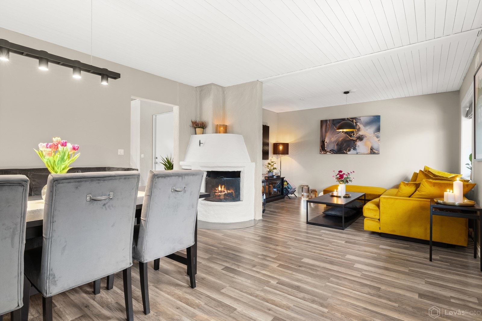 Boligen har en svært familievennlig planløsning og mange gode kvaliteter. Galleribilde