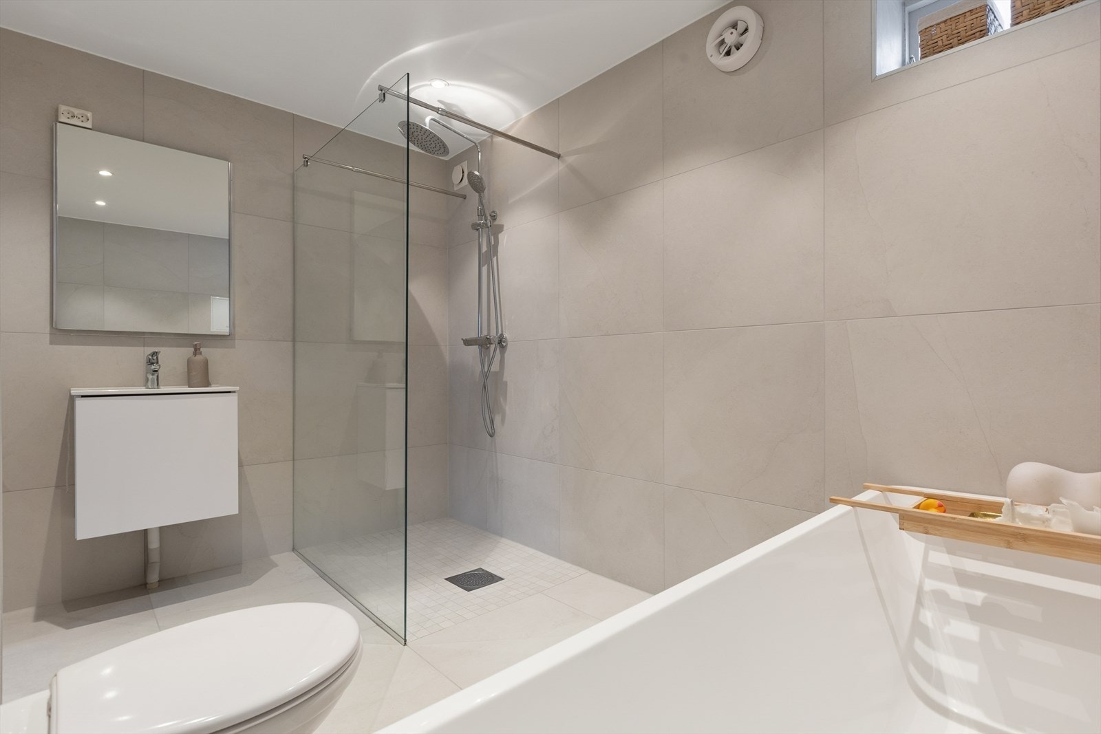 Rom som er innredet og benyttet som baderom. Galleribilde