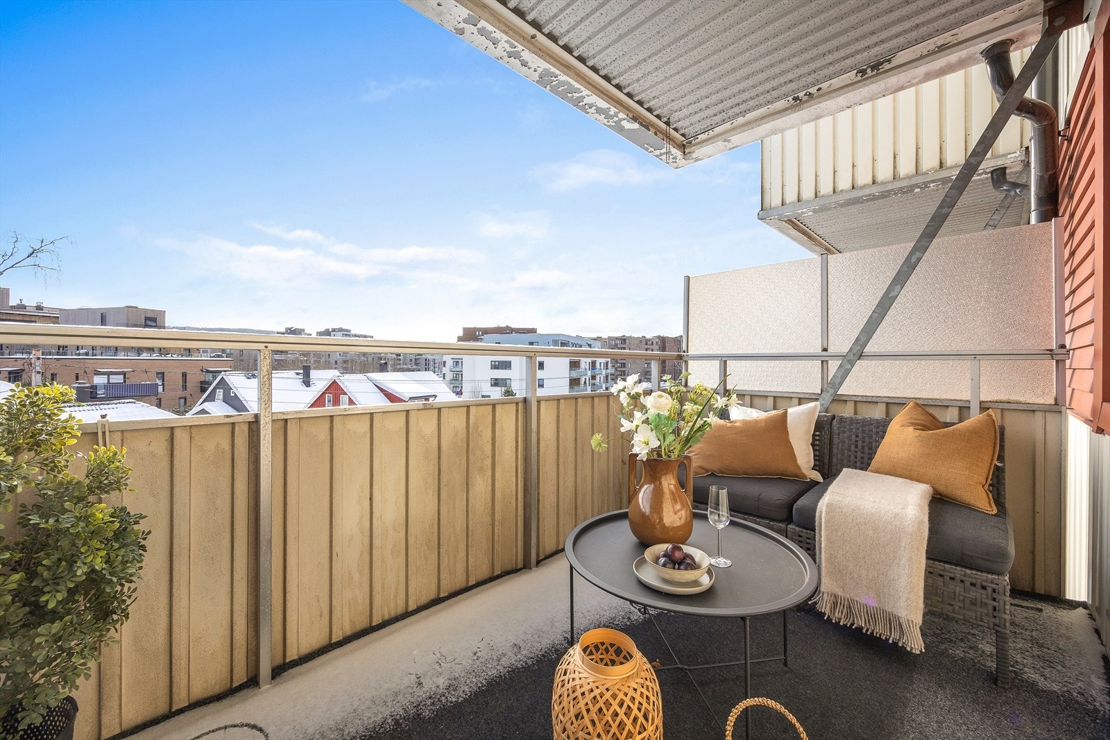 Her er det god plass til en hyggelig sittegruppe. Galleribilde