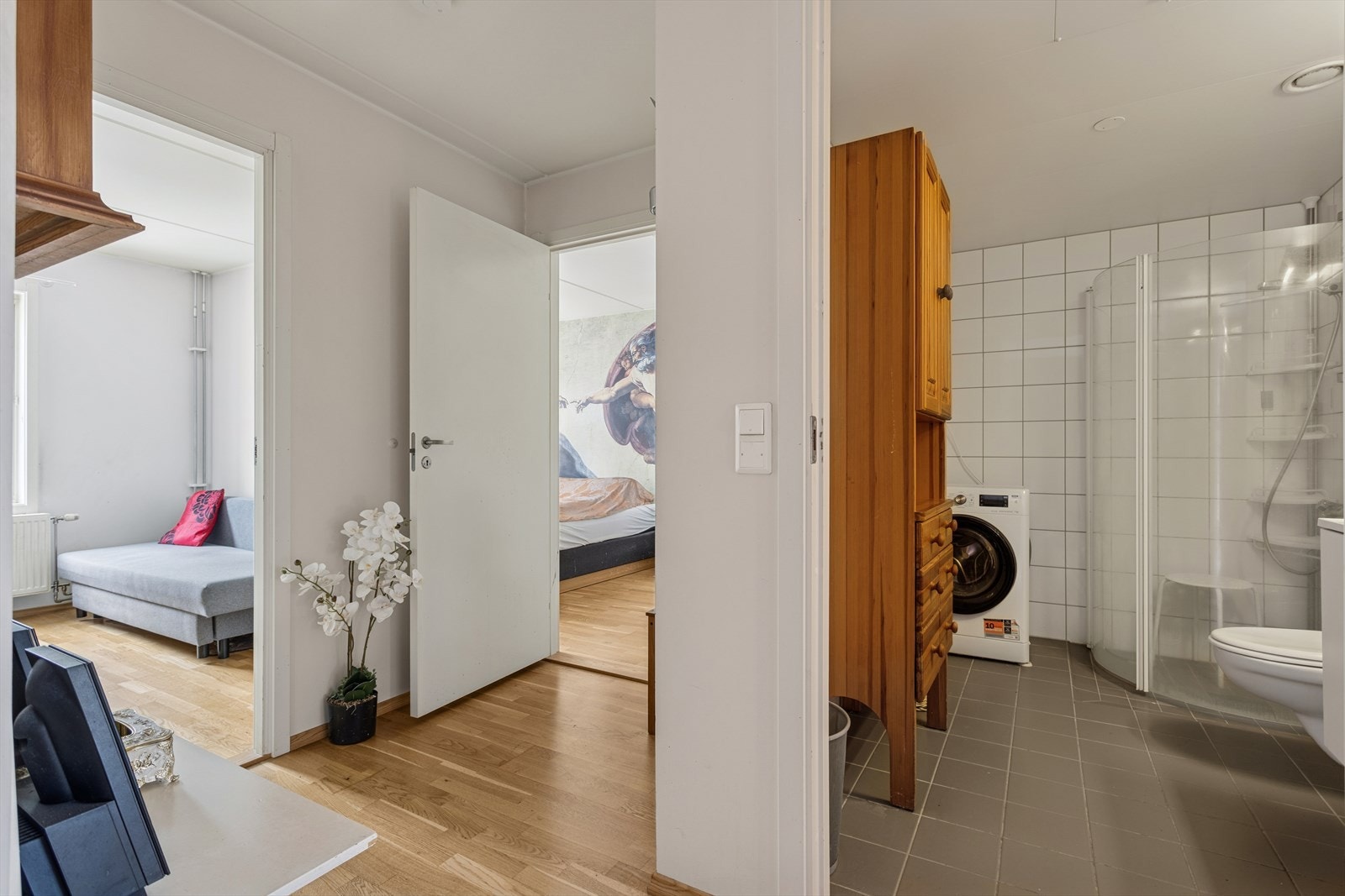 Leiligheten disponerer en kjellerbod. Galleribilde