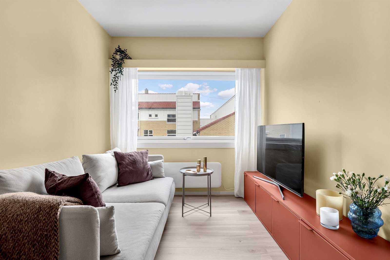 Her ligger alt til rette for å nyte en hyggelig kveld med familie og venner. Galleribilde