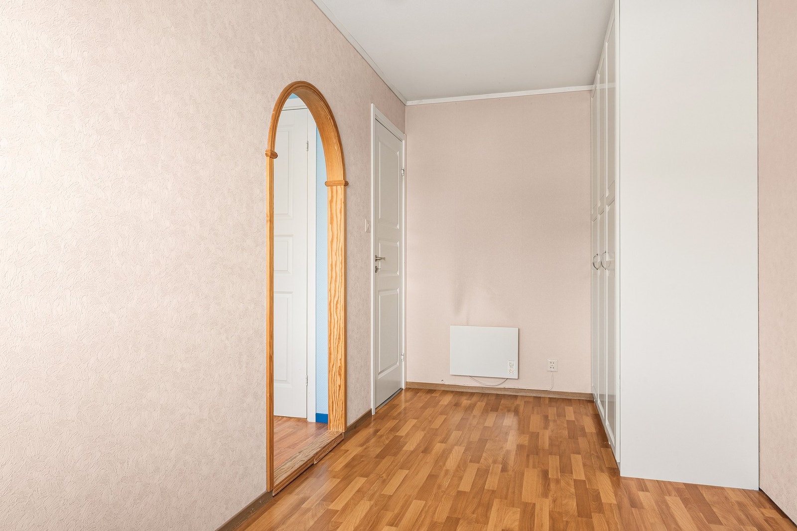 Soverom 2 måler 9,1 kvm. Galleribilde