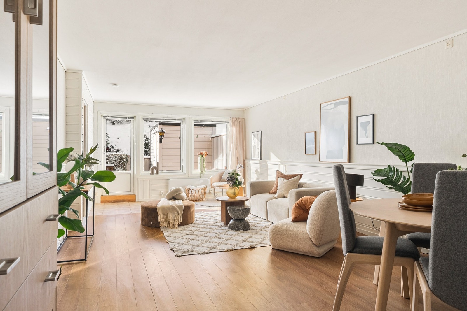 Mekleriet eiendomsmegling v/Christine Terkelsen har gleden av å presentere Skjenlien 45. Galleribilde