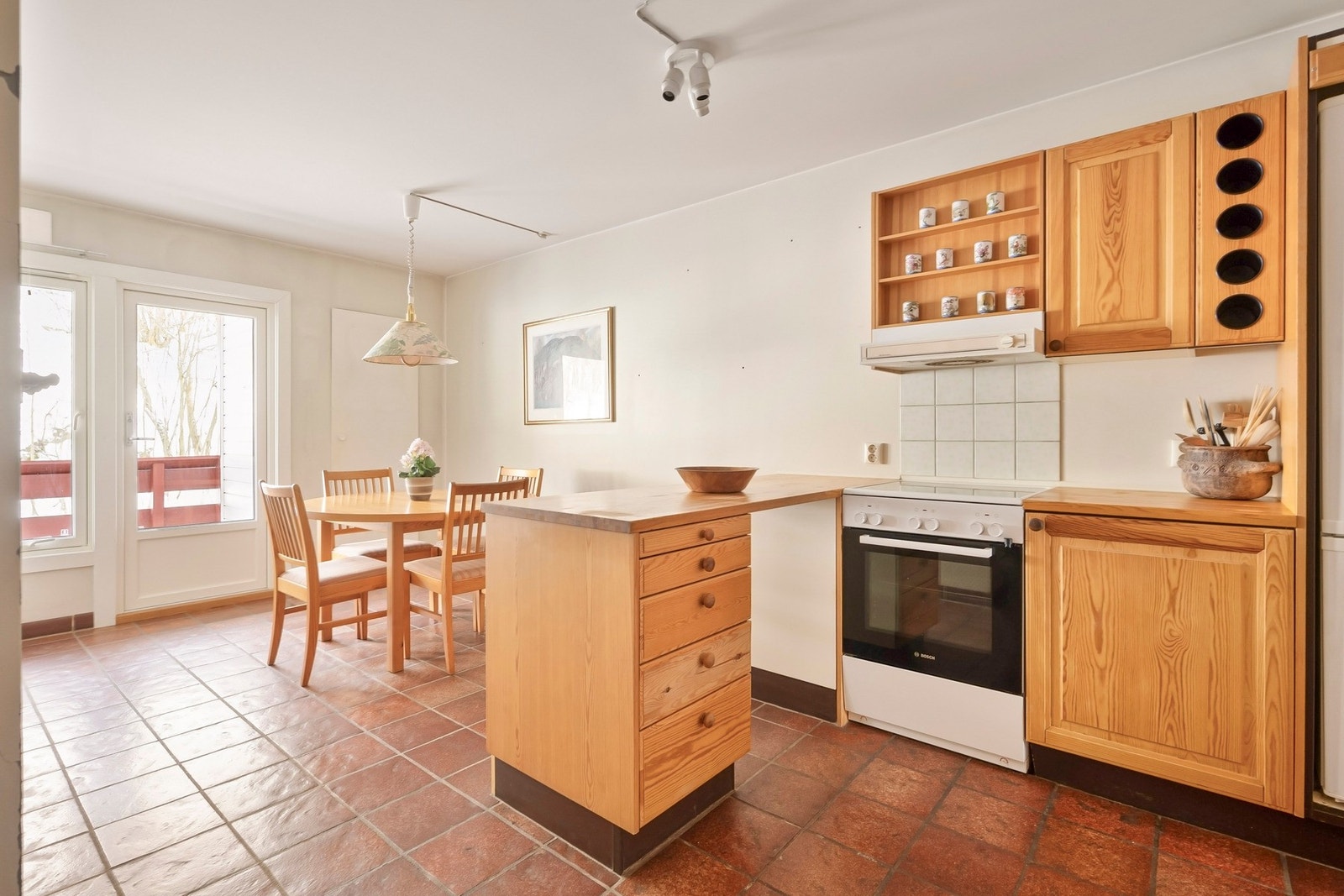 Videre har vi kjøkkenet. Galleribilde