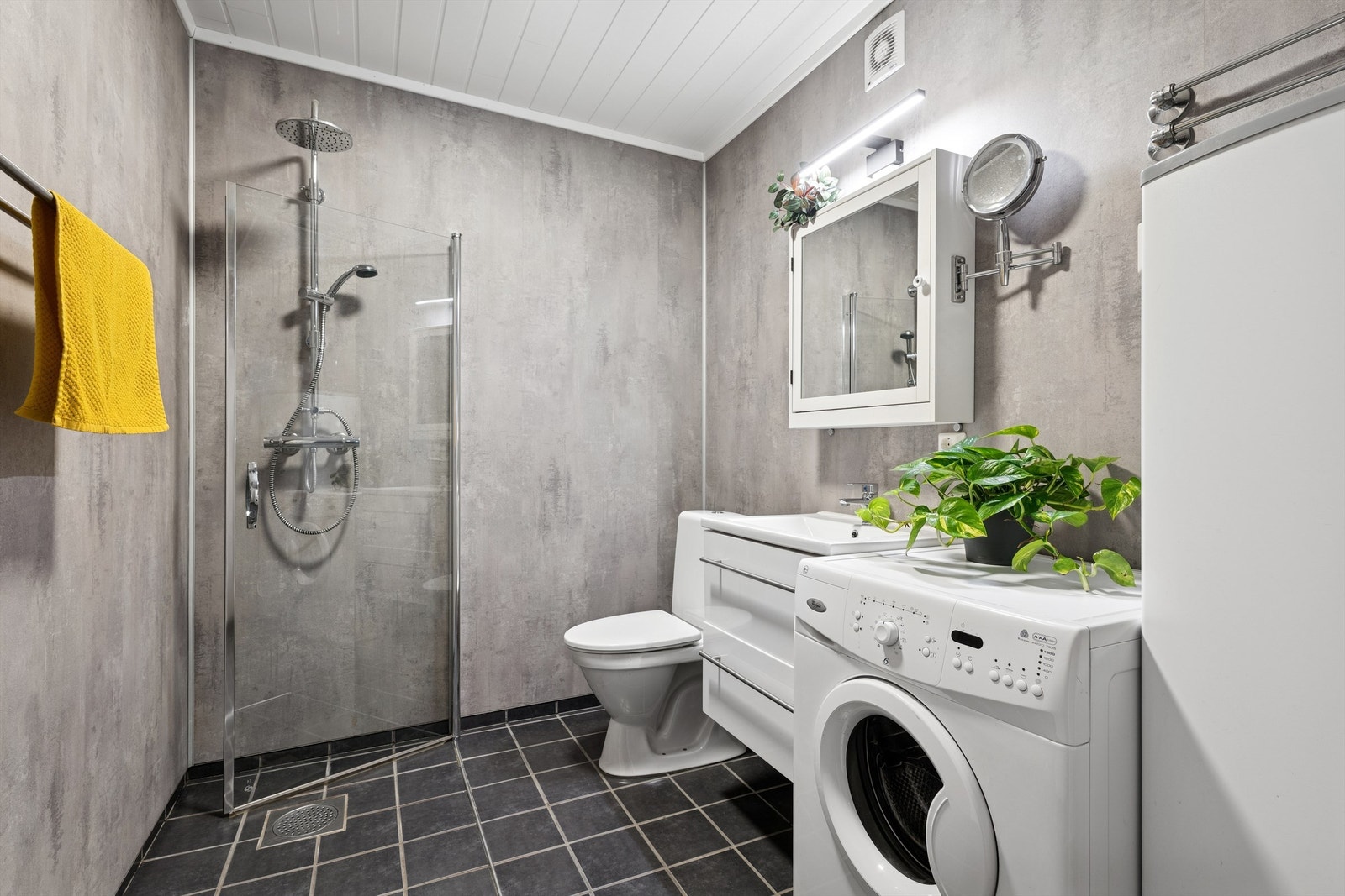 Baderom anneks. Galleribilde