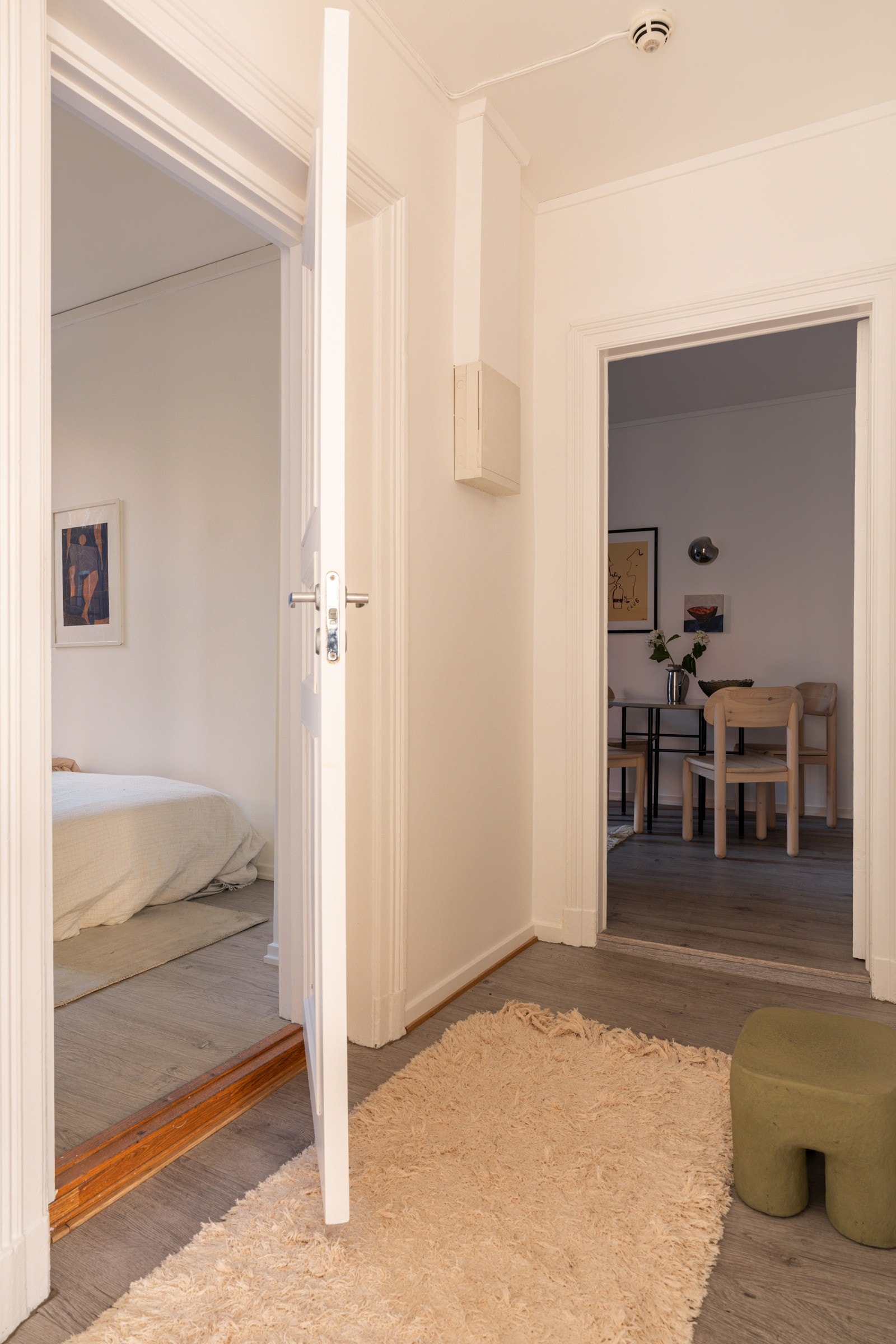 Fra entréen er det adkomst til soverom 2. Galleribilde
